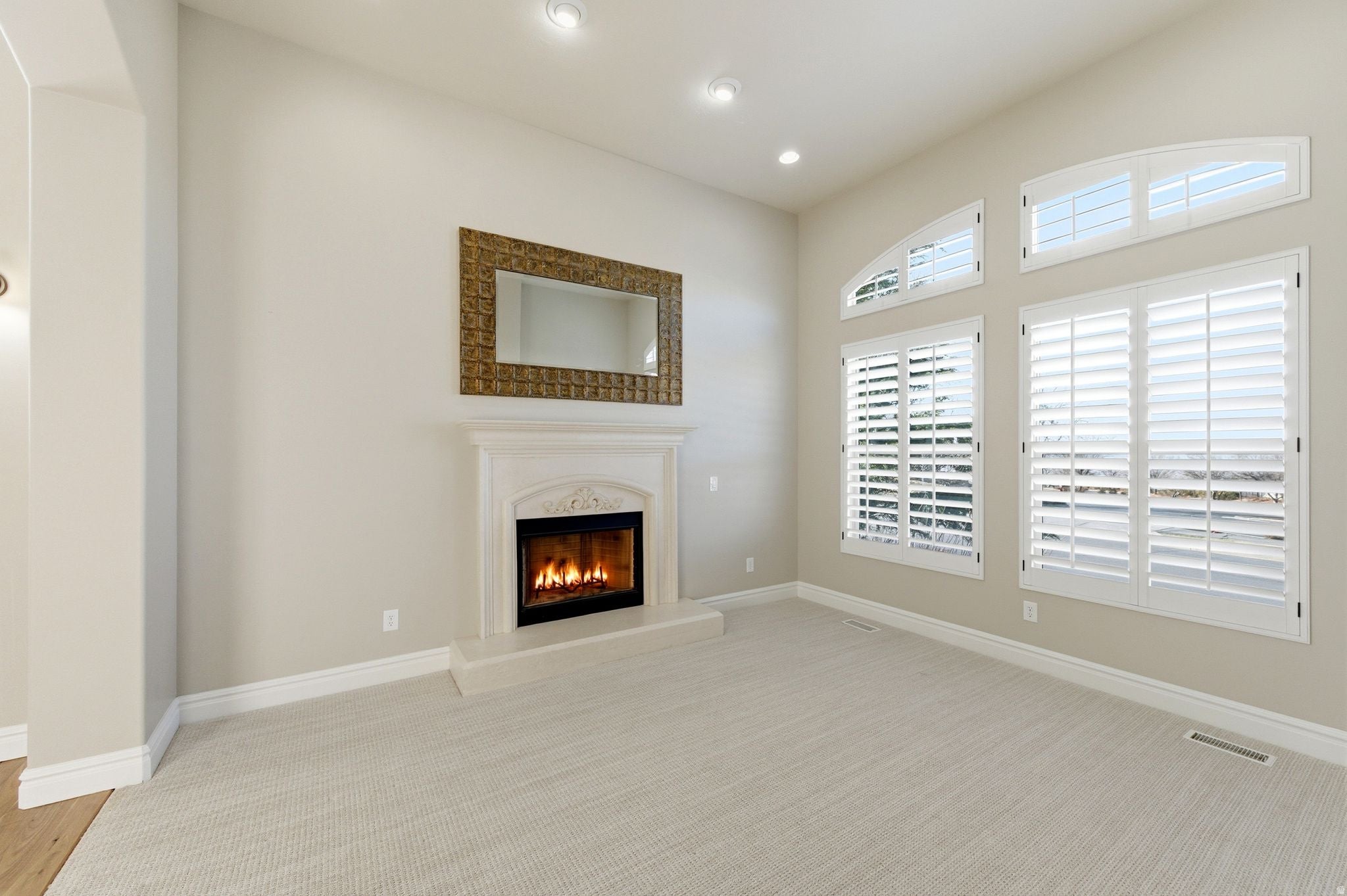 North Salt Lake, Utah, 84054, United States, 6 Bedrooms Bedrooms, ,4 BathroomsBathrooms,Residential,Active,2012192