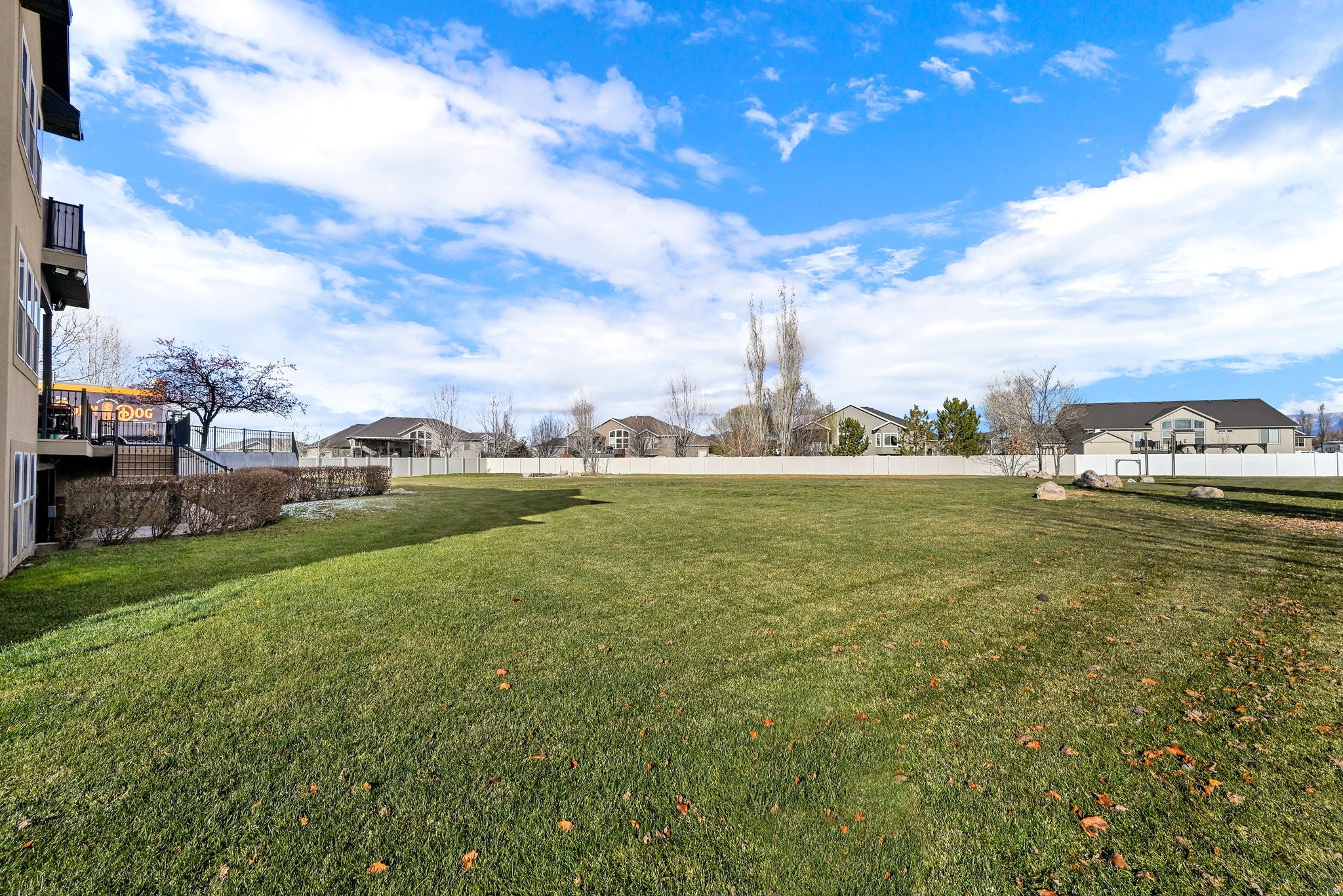 West Haven, Utah, 84401, United States, 7 Bedrooms Bedrooms, ,5 BathroomsBathrooms,Residential,Active,2002335