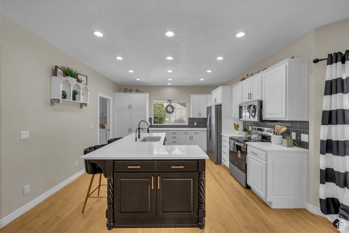 St. George, Utah, 84790, United States, 5 Bedrooms Bedrooms, ,5 BathroomsBathrooms,Residential,Active,1790168