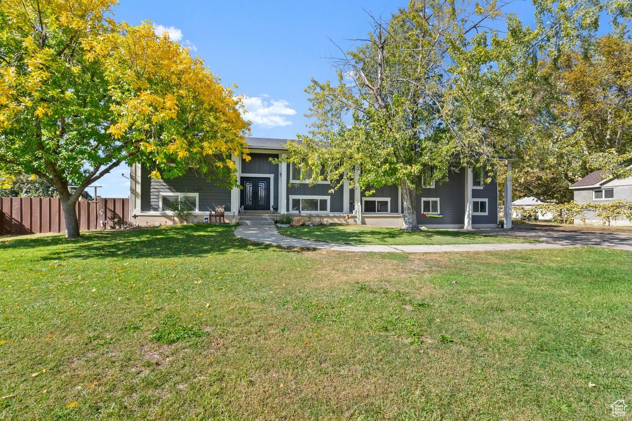 West Point, Utah, 84015, United States, 6 Bedrooms Bedrooms, ,2 BathroomsBathrooms,Residential,Active,1964251