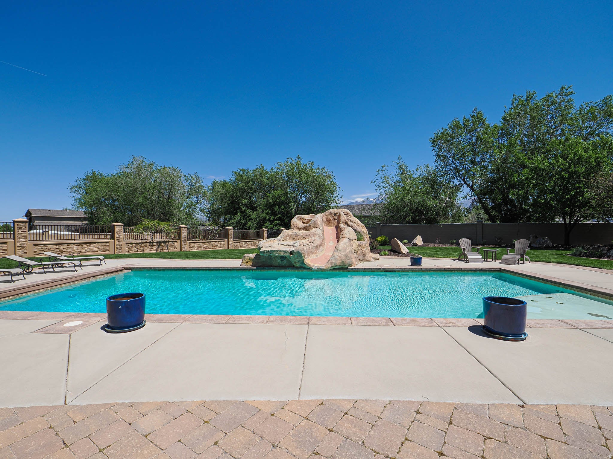 Bluffdale, Utah, 84065, United States, 5 Bedrooms Bedrooms, ,5 BathroomsBathrooms,Residential,Active,2030117
