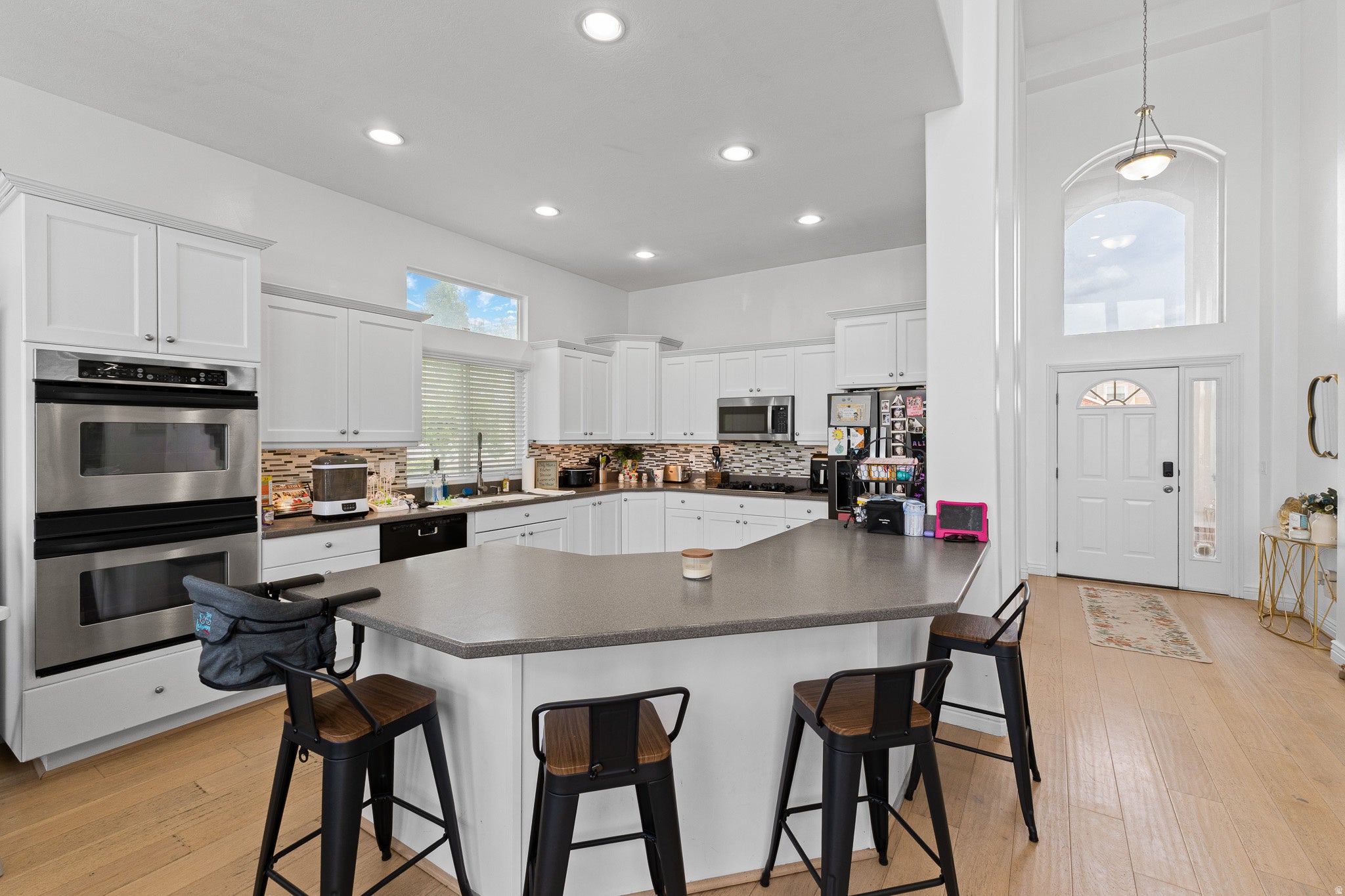 Syracuse, Utah, 84075, United States, 6 Bedrooms Bedrooms, ,4 BathroomsBathrooms,Residential,Active,2043824