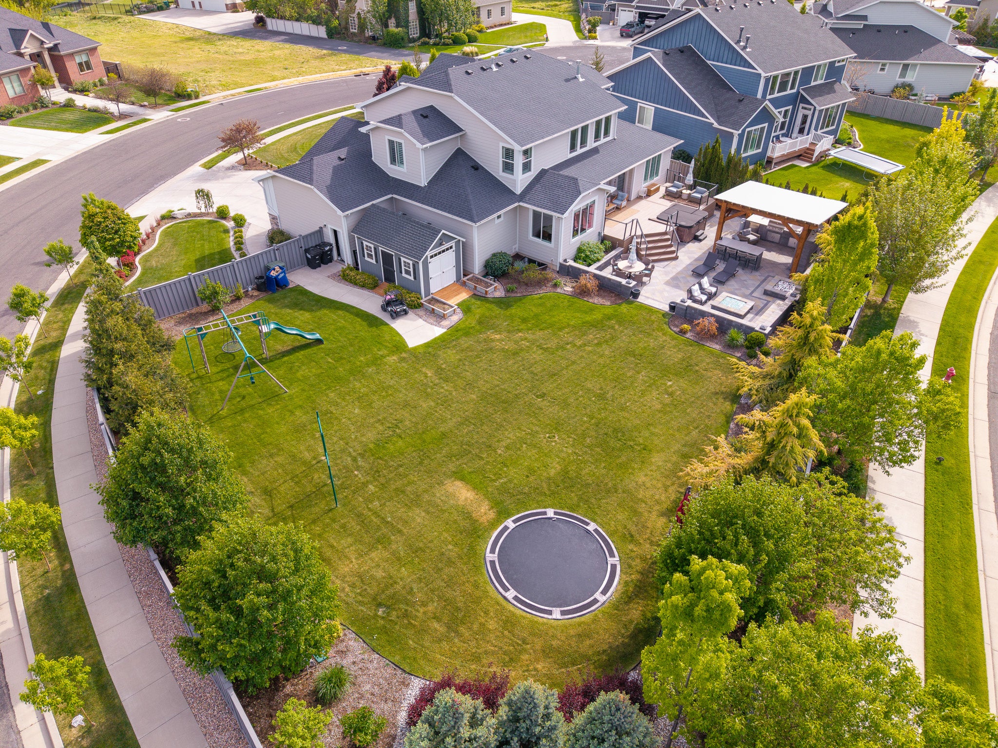 Fruit Heights, Utah, 84037, United States, 6 Bedrooms Bedrooms, ,4 BathroomsBathrooms,Residential,Contingent,2045711