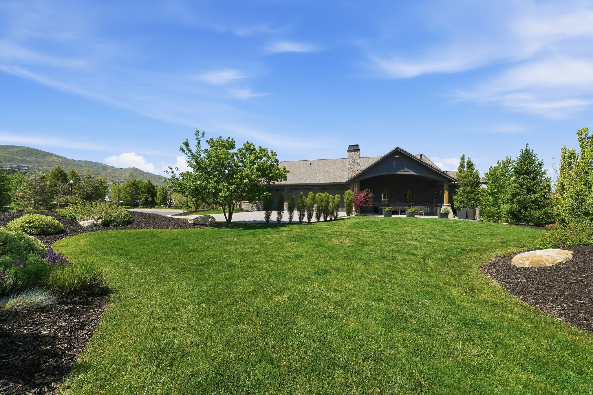 Draper, Utah, 84020, United States, 4 Bedrooms Bedrooms, ,6 BathroomsBathrooms,Residential,Active,2025968