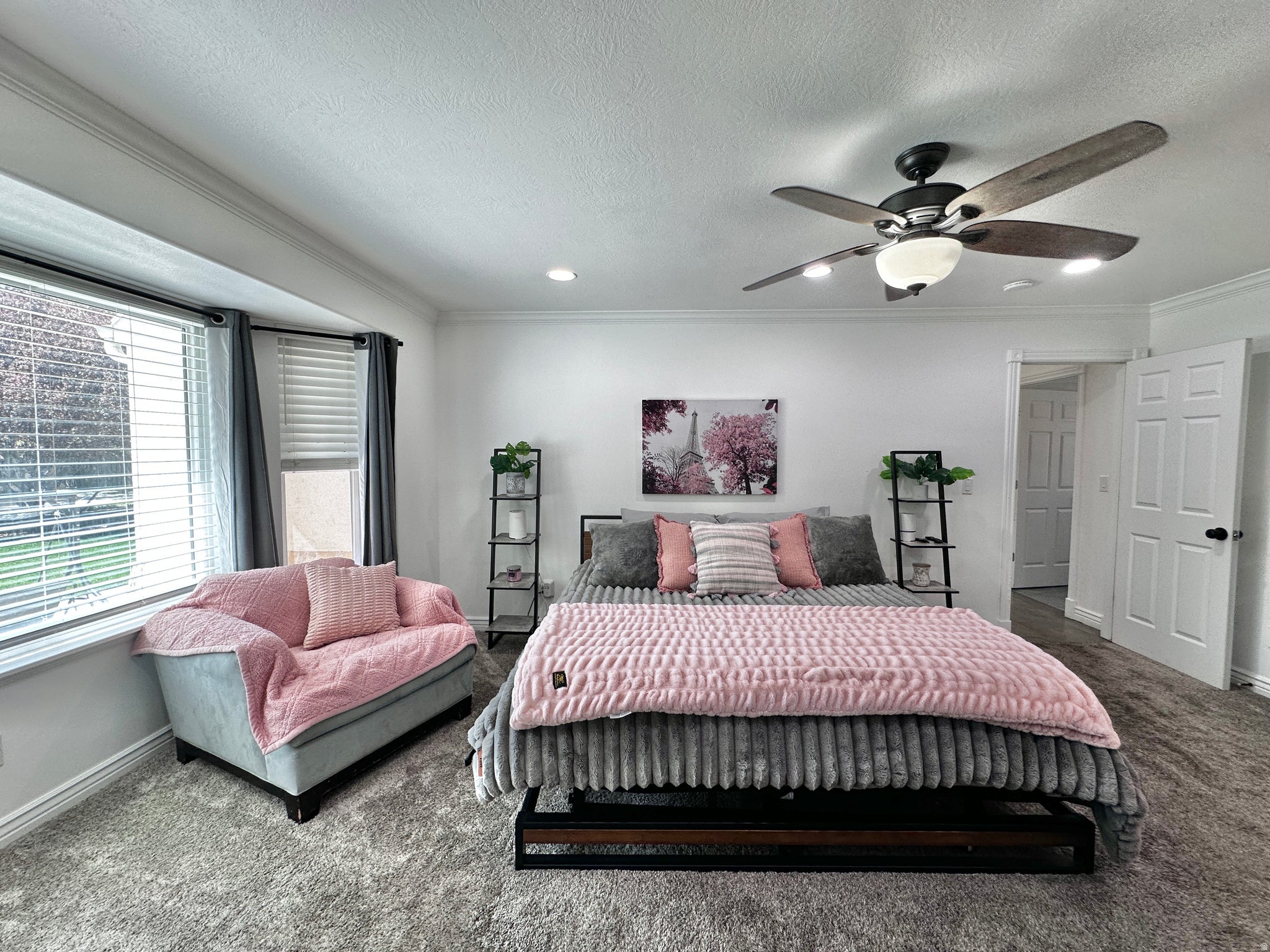 Springville, Utah, 84663, United States, 7 Bedrooms Bedrooms, ,5 BathroomsBathrooms,Residential,Active,2006980