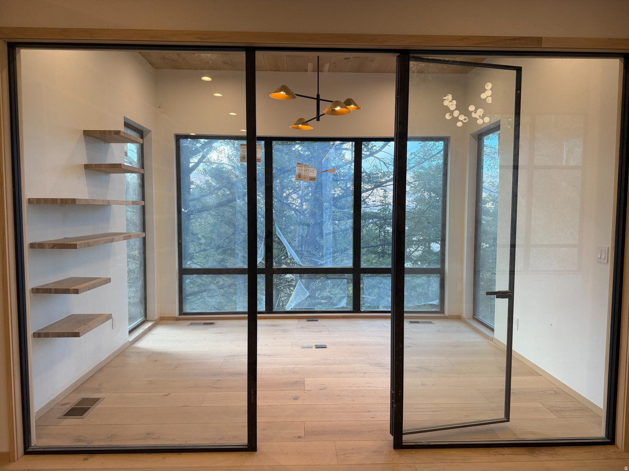 Summit Park, Utah, 84098, United States, 4 Bedrooms Bedrooms, ,4 BathroomsBathrooms,Residential,Active,1945862