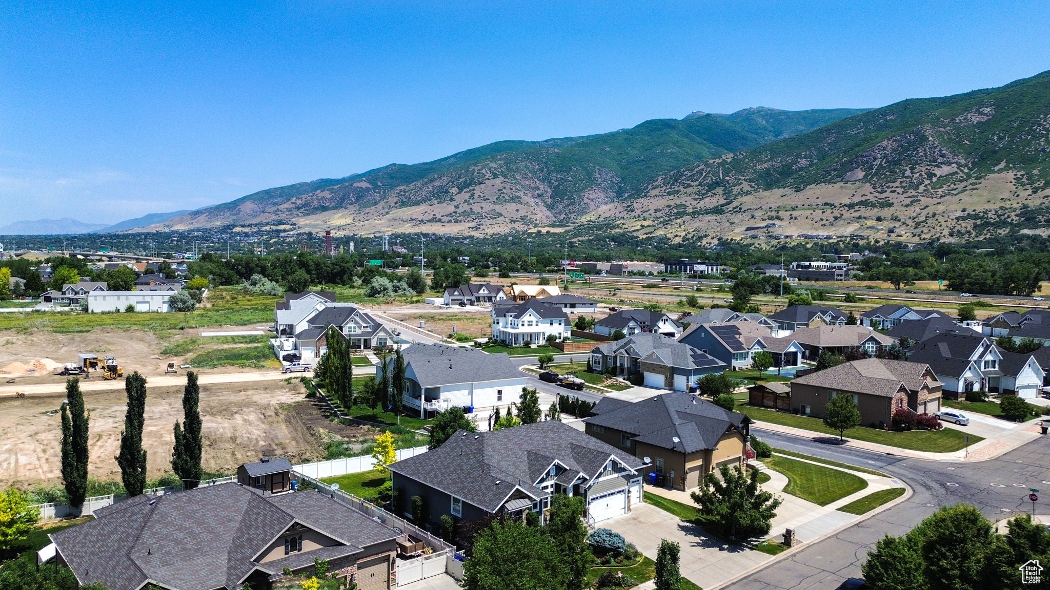 Farmington, Utah, 84025, United States, 5 Bedrooms Bedrooms, ,4 BathroomsBathrooms,Residential,Active,1850687