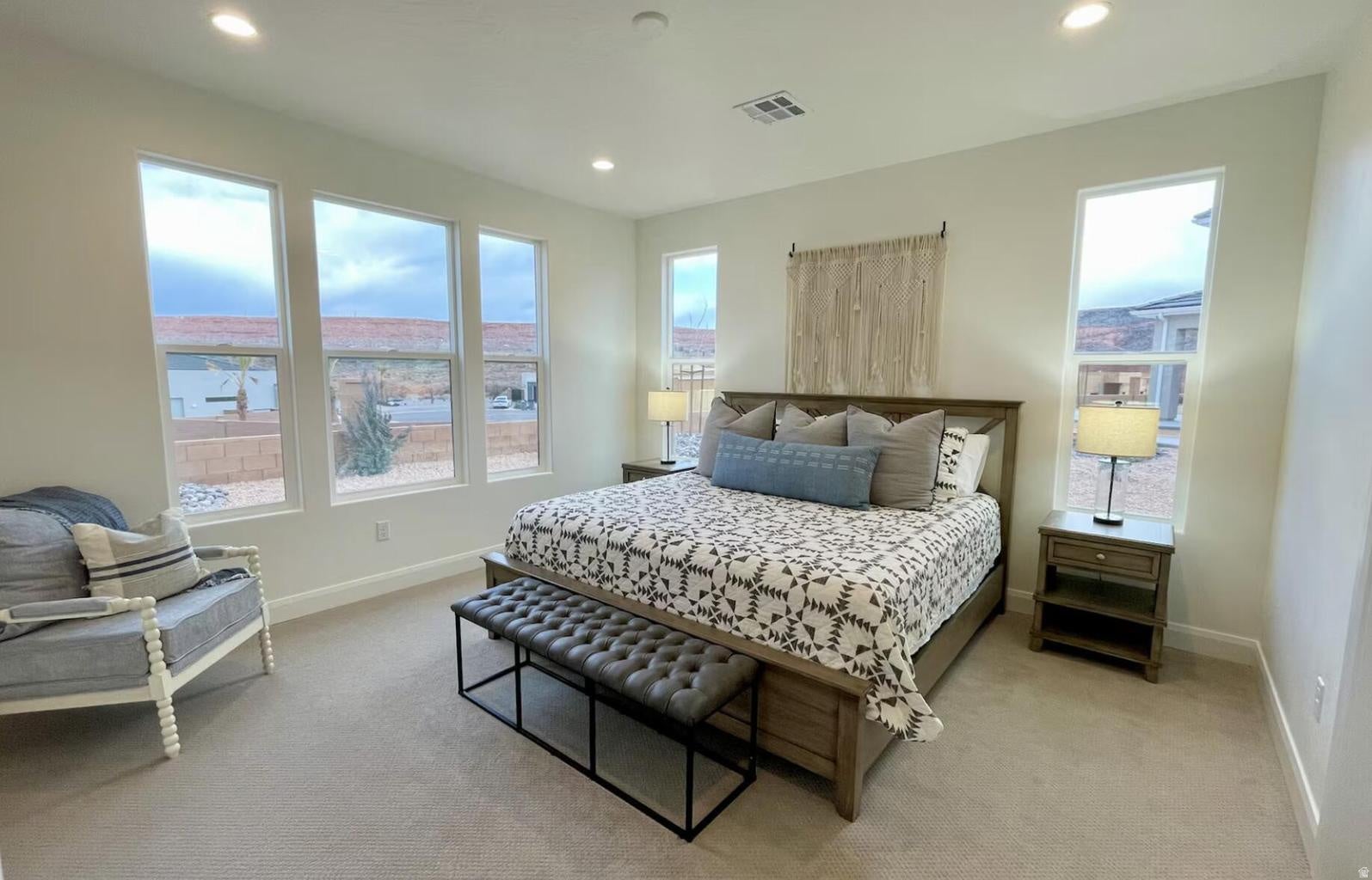 Washington, Utah, 84780, United States, 5 Bedrooms Bedrooms, ,5 BathroomsBathrooms,Residential,Active,2045667