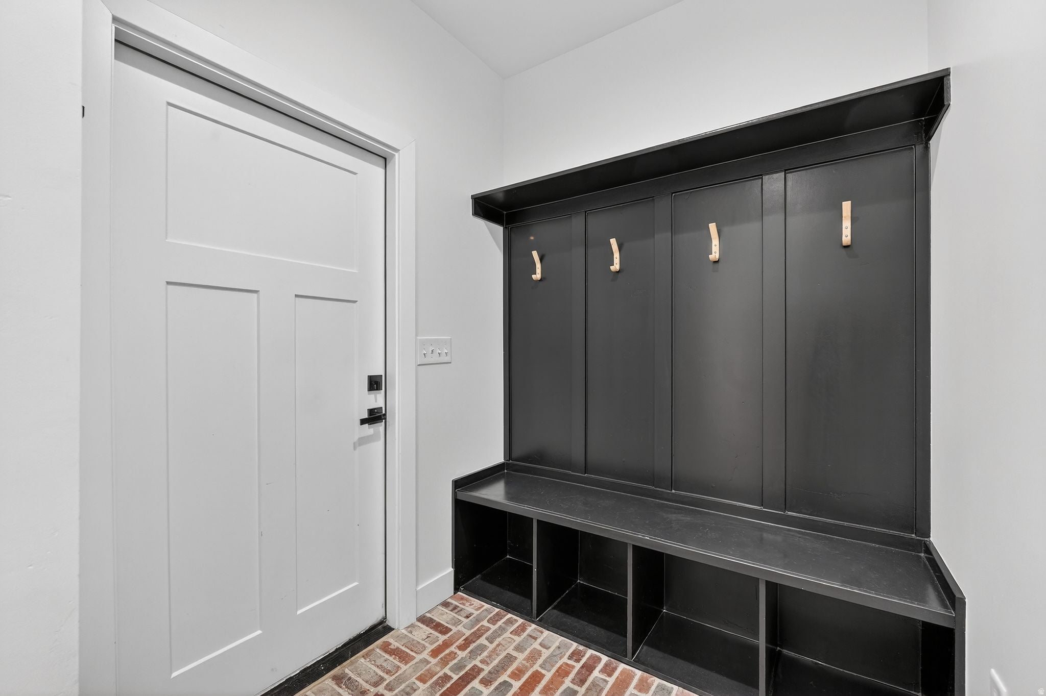 Eagle Mountain, Utah, 84005, United States, 5 Bedrooms Bedrooms, ,4 BathroomsBathrooms,Residential,Active,2009175