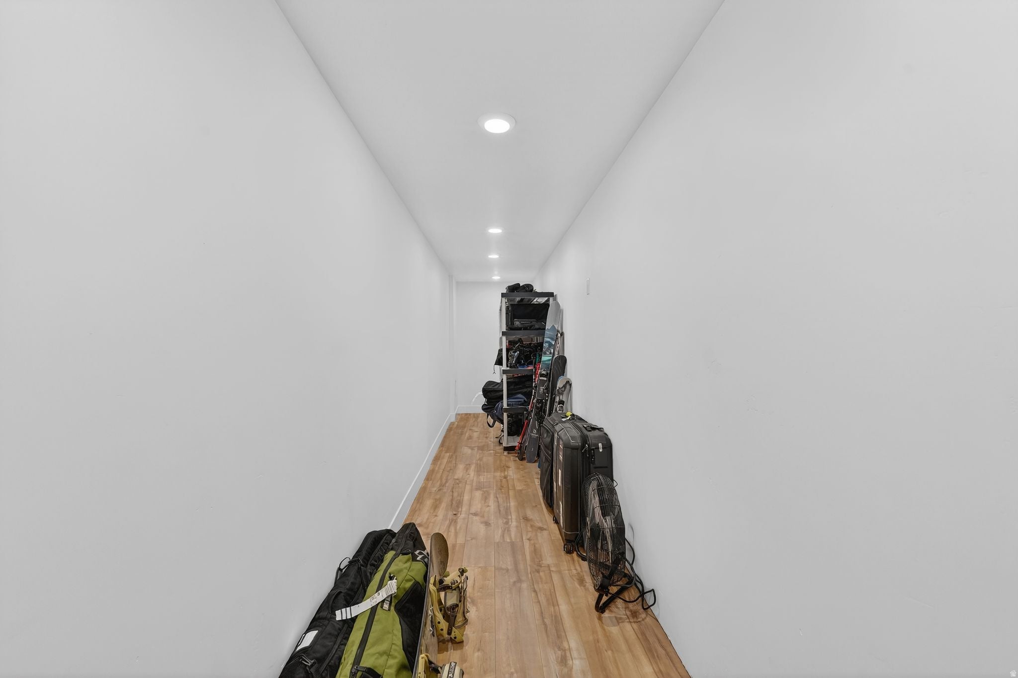 Eagle Mountain, Utah, 84005, United States, 5 Bedrooms Bedrooms, ,4 BathroomsBathrooms,Residential,Active,2009175