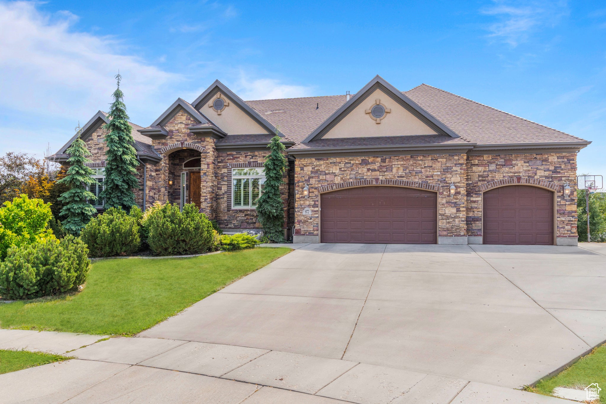 Kaysville, Utah, 84037, United States, 5 Bedrooms Bedrooms, ,4 BathroomsBathrooms,Residential,Active,1914936