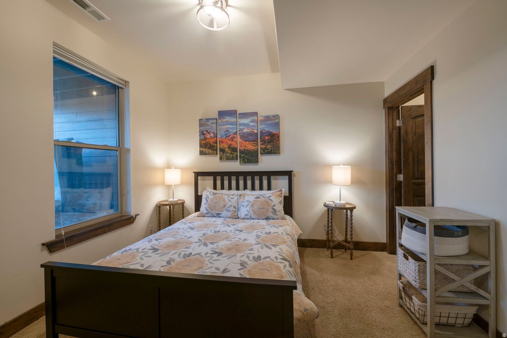 Kamas, Utah, 84036, United States, 3 Bedrooms Bedrooms, ,3 BathroomsBathrooms,Residential,Active,2009818