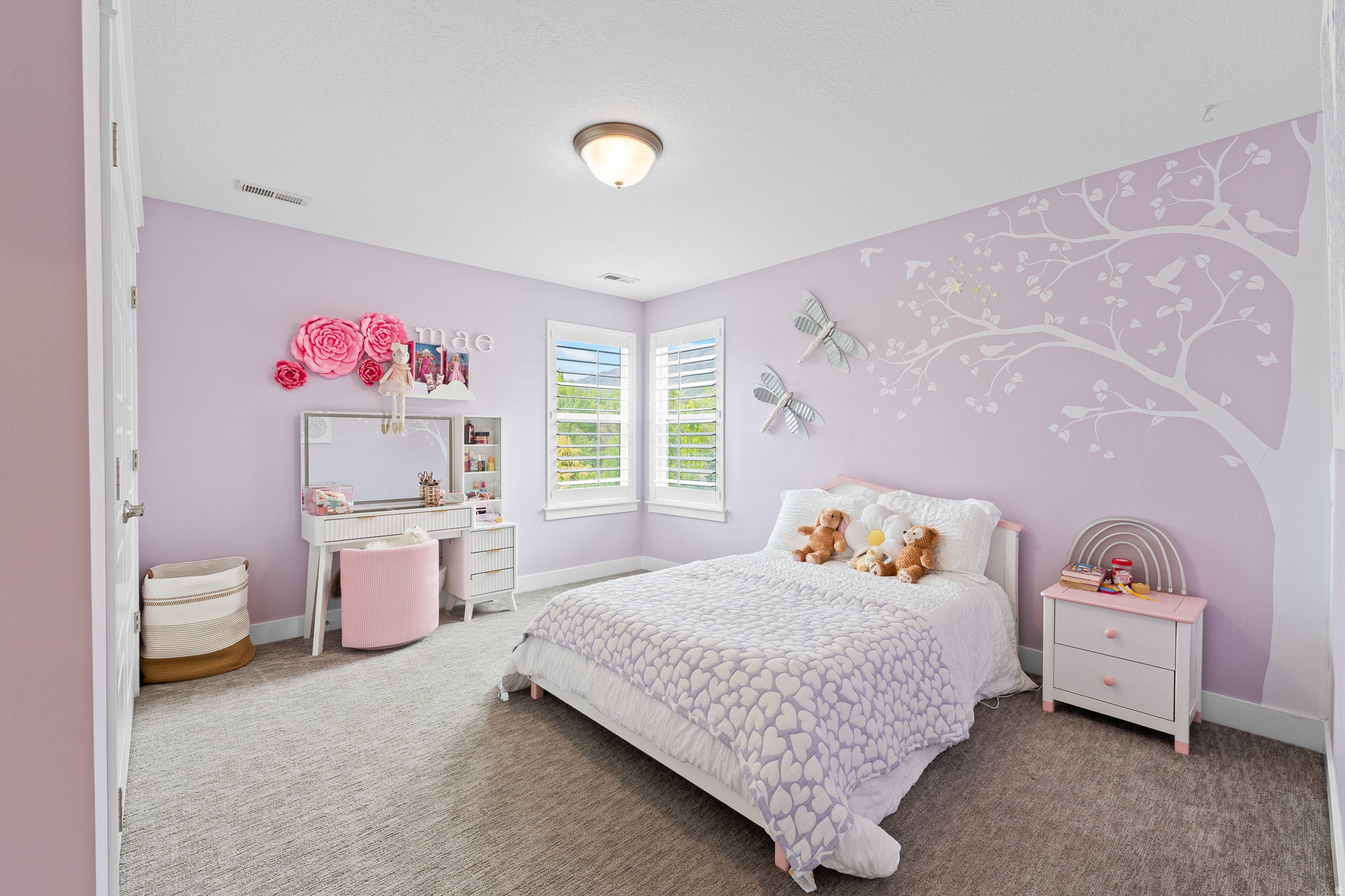 Fruit Heights, Utah, 84037, United States, 6 Bedrooms Bedrooms, ,4 BathroomsBathrooms,Residential,Contingent,2045711