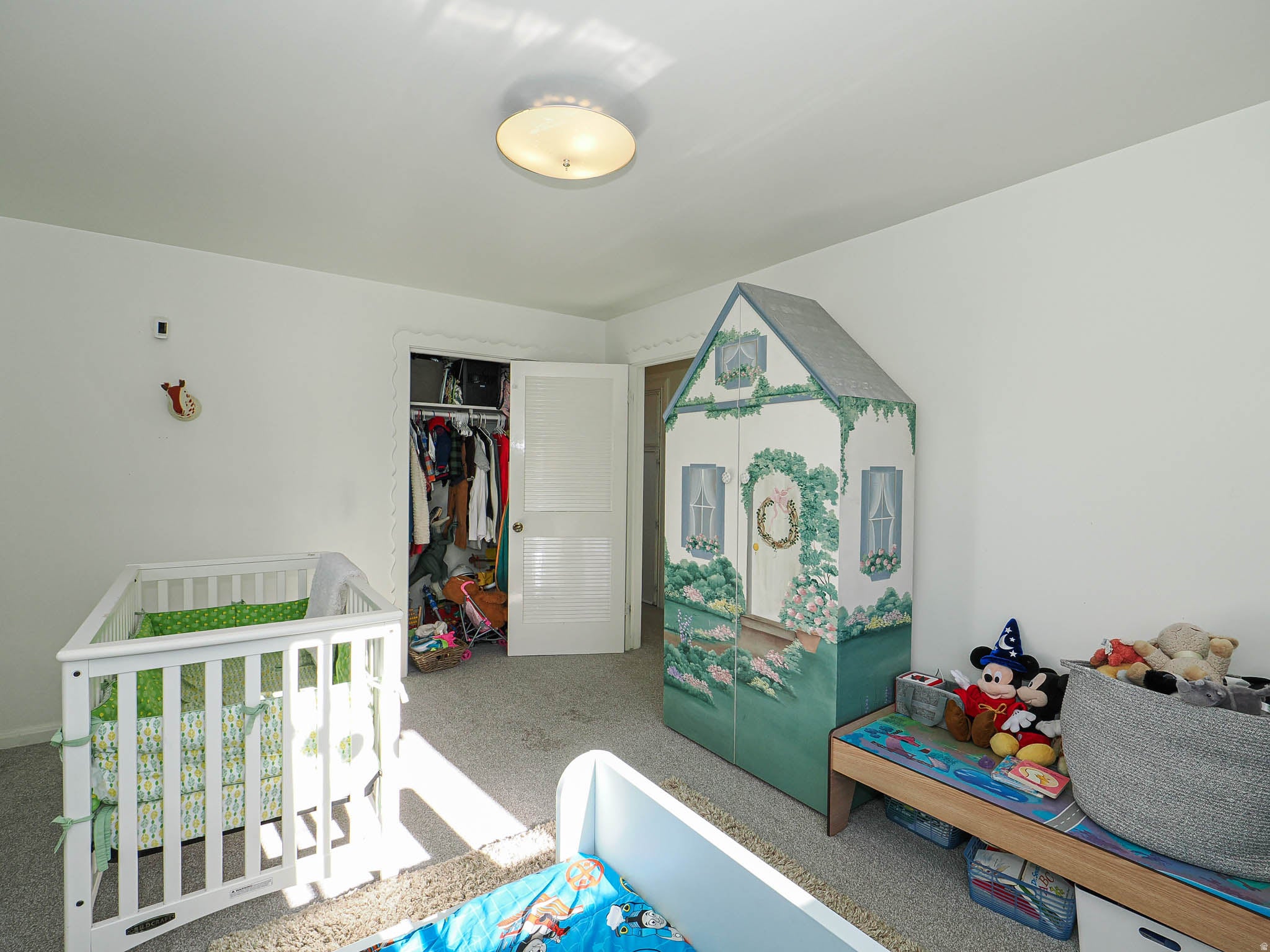 Salt Lake City, Utah, 84124, United States, 6 Bedrooms Bedrooms, ,3 BathroomsBathrooms,Residential,Active,2012490