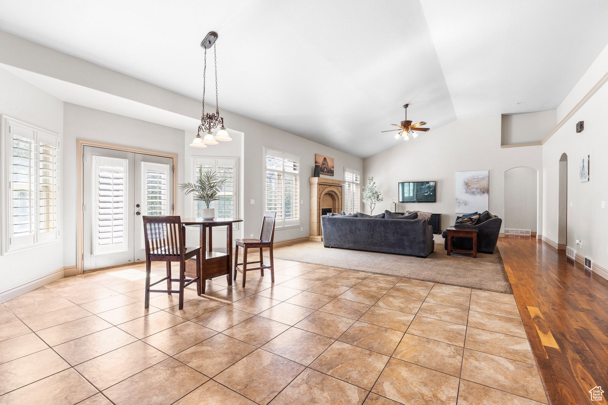 Kaysville, Utah, 84037, United States, 5 Bedrooms Bedrooms, ,4 BathroomsBathrooms,Residential,Active,1914936