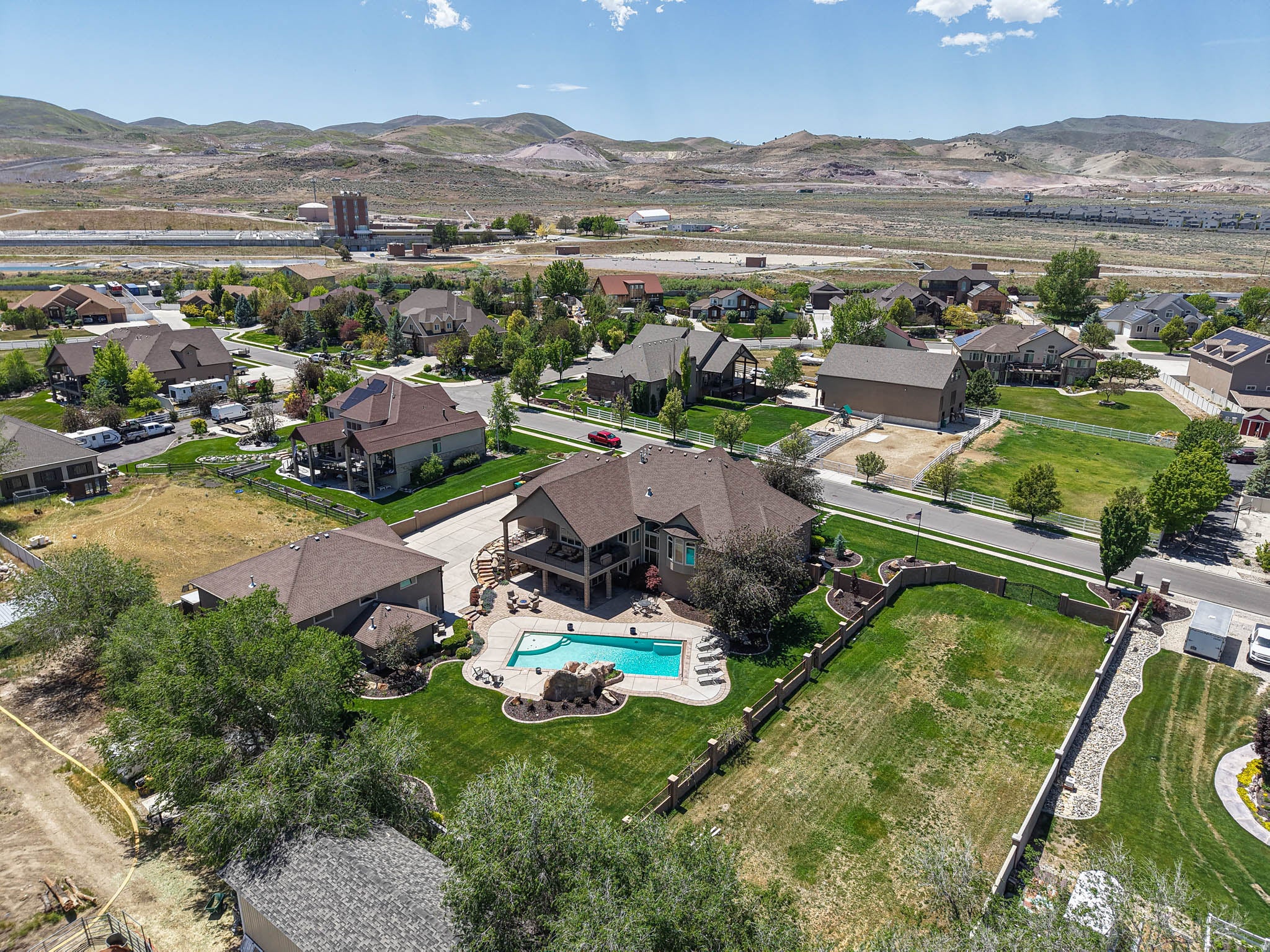 Bluffdale, Utah, 84065, United States, 5 Bedrooms Bedrooms, ,5 BathroomsBathrooms,Residential,Active,2030117