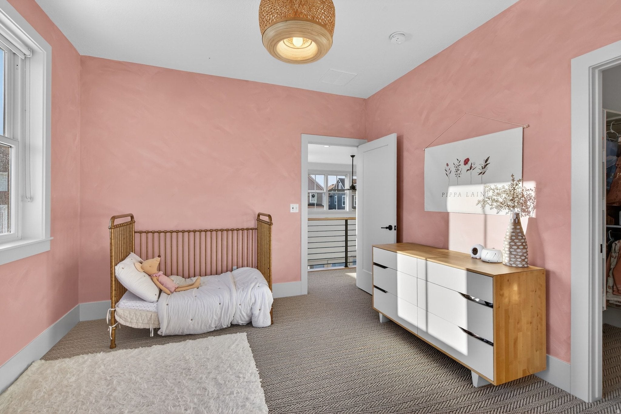 South Jordan, Utah, 84009, United States, 4 Bedrooms Bedrooms, ,4 BathroomsBathrooms,Residential,Active,2006892