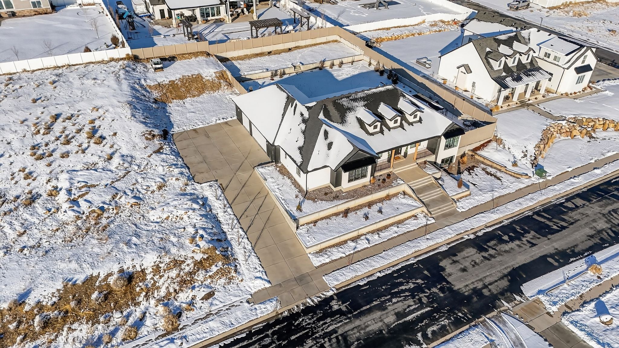 Eagle Mountain, Utah, 84005, United States, 5 Bedrooms Bedrooms, ,4 BathroomsBathrooms,Residential,Active,2009175