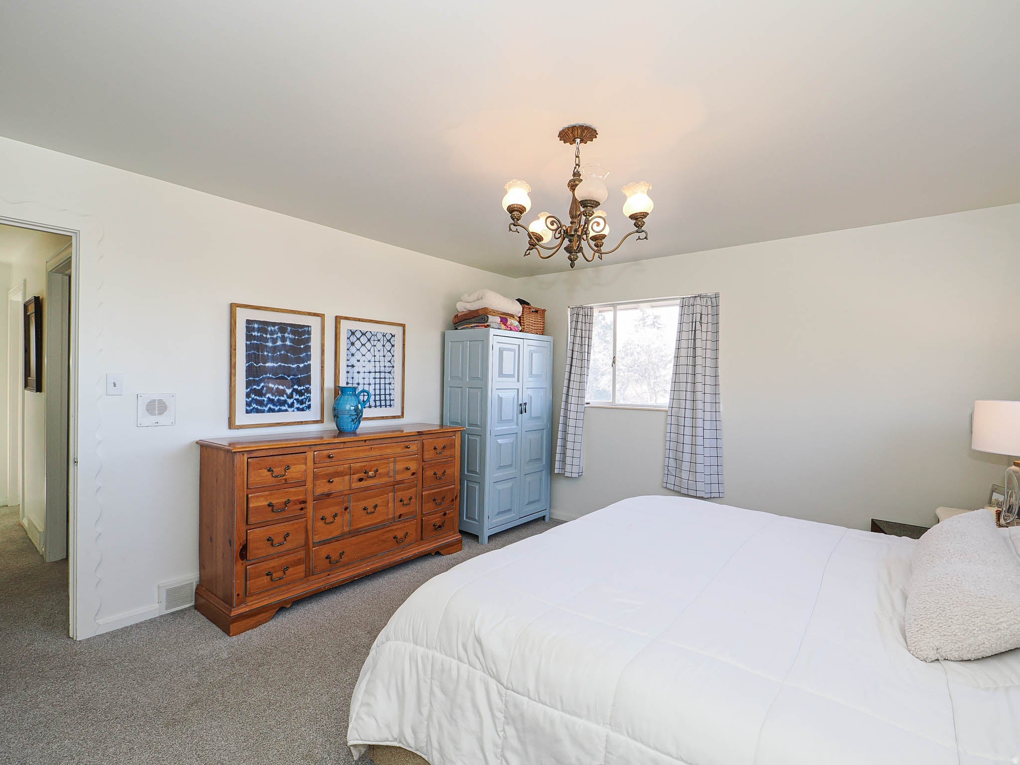 Salt Lake City, Utah, 84124, United States, 6 Bedrooms Bedrooms, ,3 BathroomsBathrooms,Residential,Active,2012490