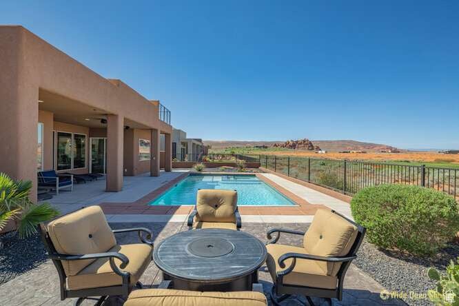 Hurricane, Utah, 84737, United States, 4 Bedrooms Bedrooms, ,3 BathroomsBathrooms,Residential,Active,1820807