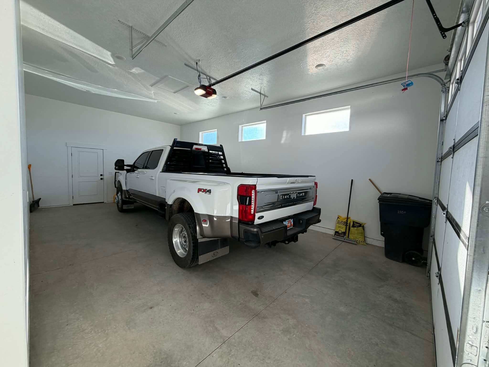 Helper, Utah, 84526, United States, 6 Bedrooms Bedrooms, ,4 BathroomsBathrooms,Residential,Active,2007252