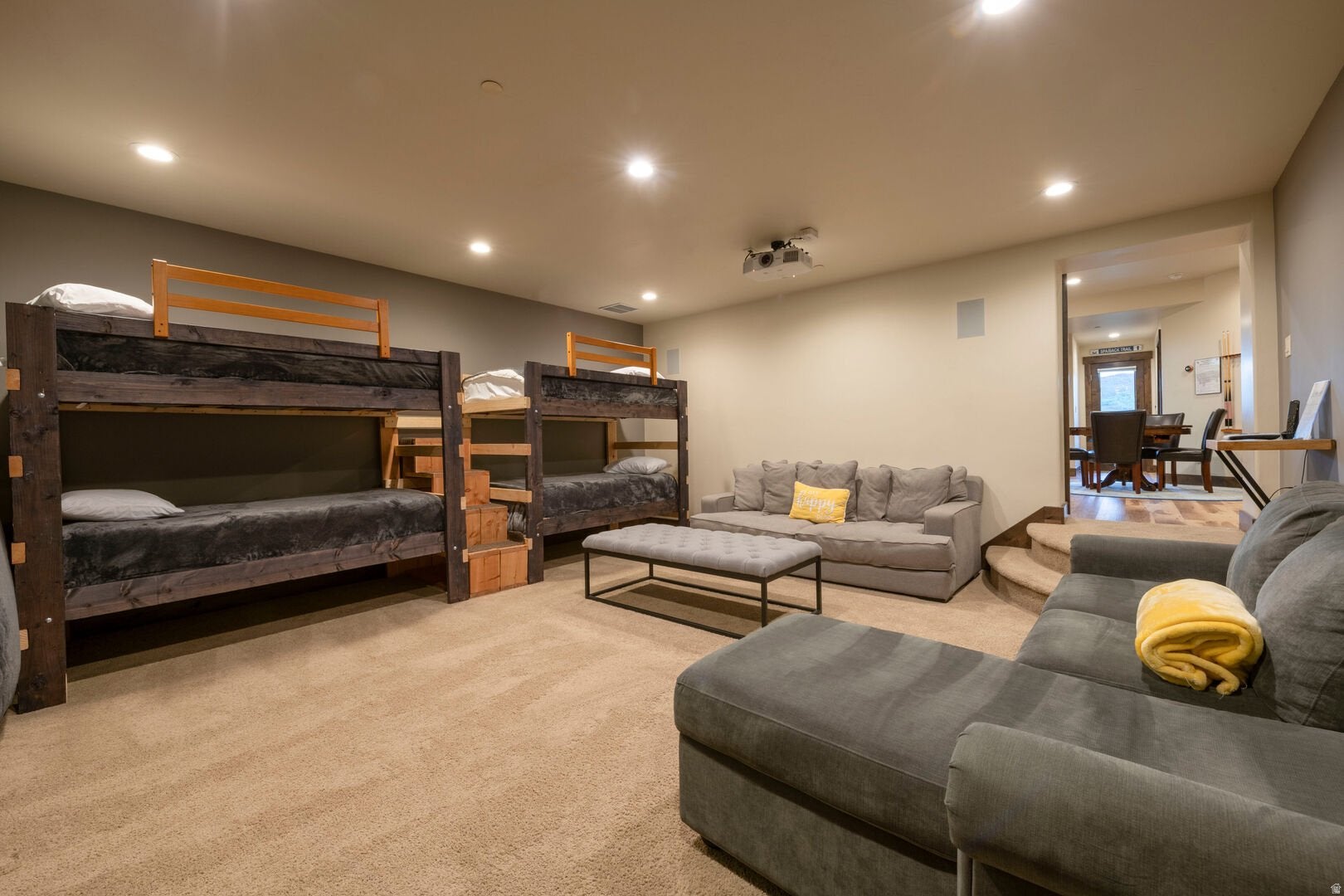 Kamas, Utah, 84036, United States, 3 Bedrooms Bedrooms, ,3 BathroomsBathrooms,Residential,Active,2009818