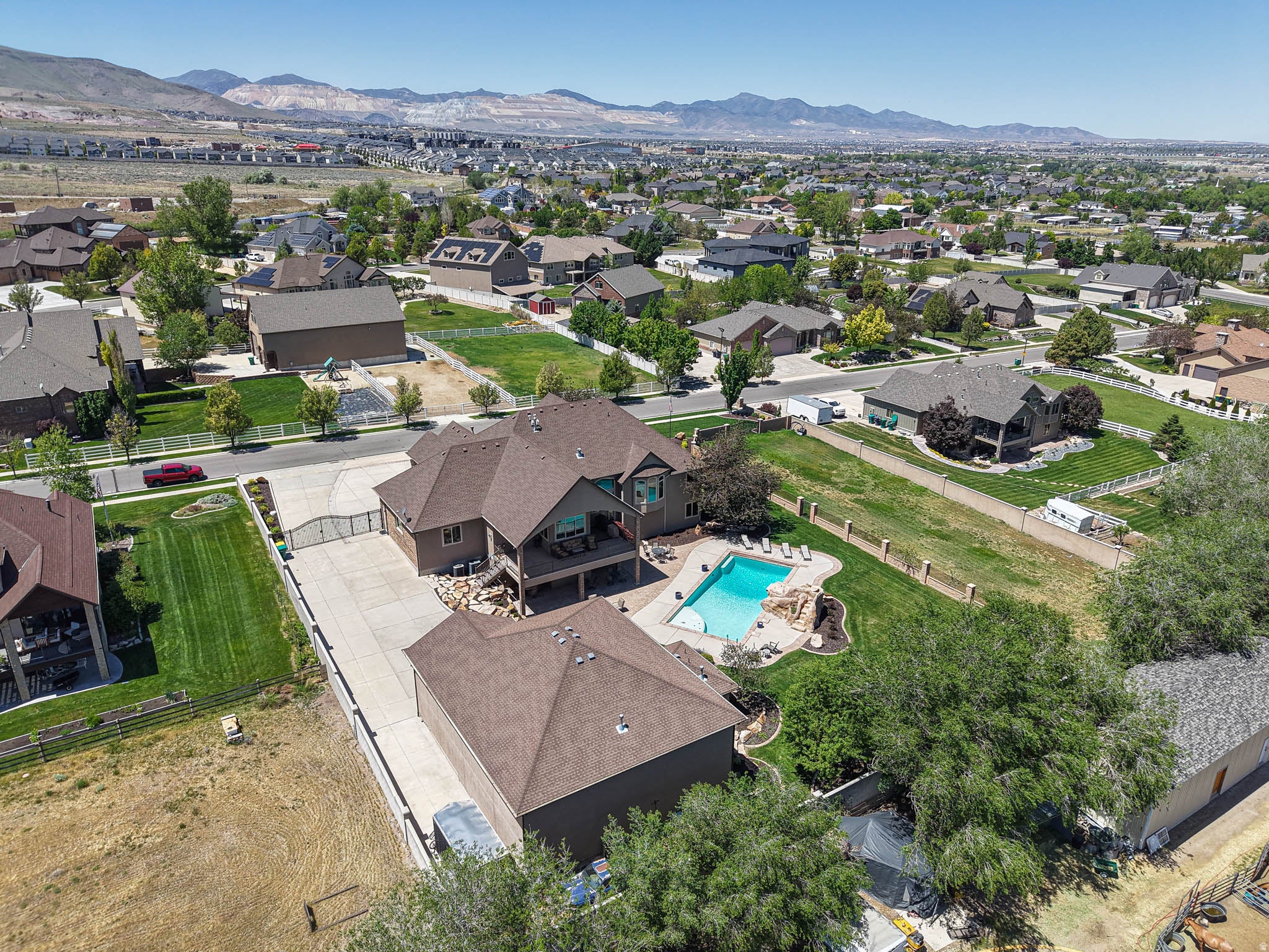 Bluffdale, Utah, 84065, United States, 5 Bedrooms Bedrooms, ,5 BathroomsBathrooms,Residential,Active,2030117