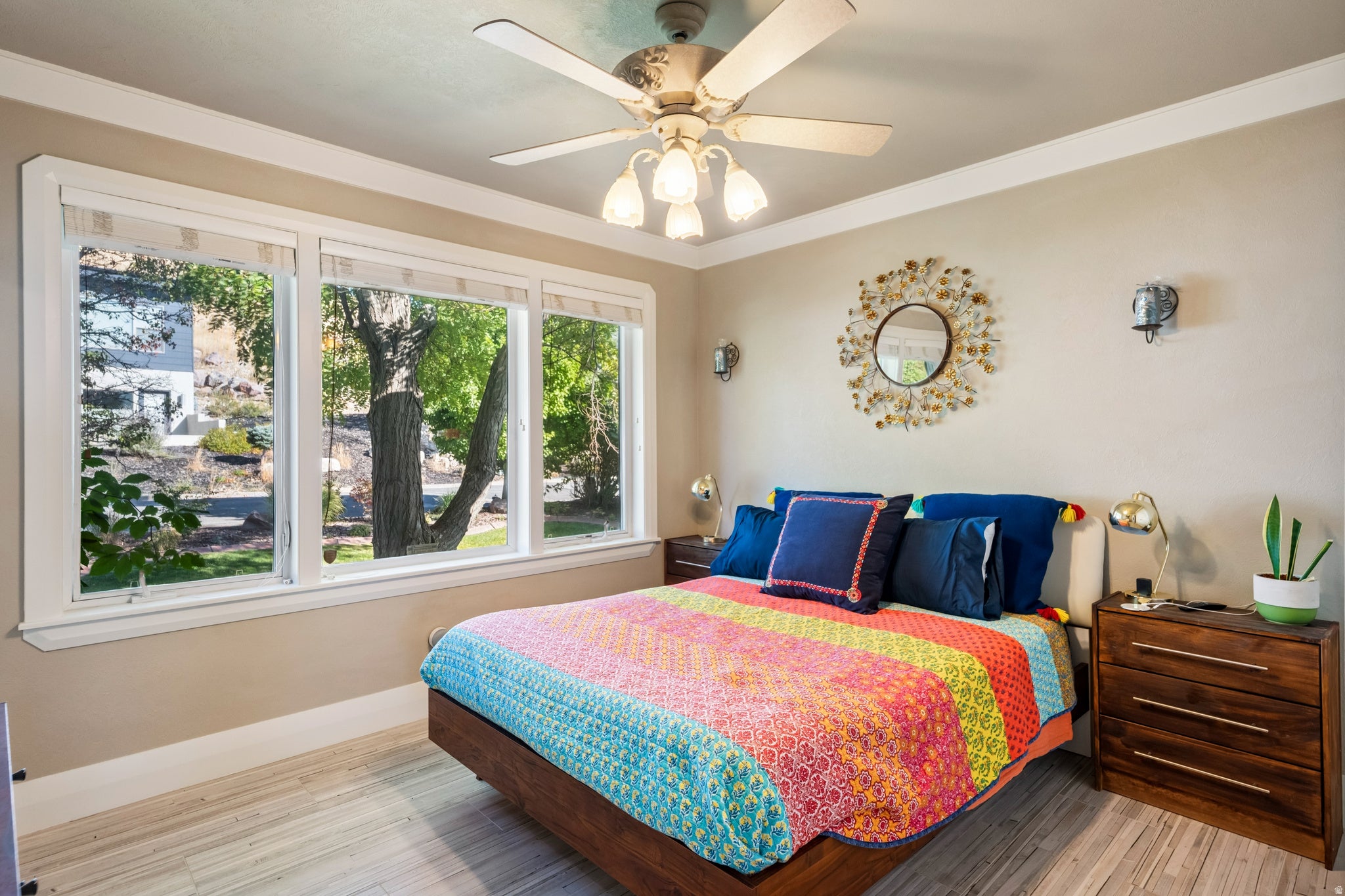 Salt Lake City, Utah, 84103, United States, 5 Bedrooms Bedrooms, ,4 BathroomsBathrooms,Residential,Active,2042745
