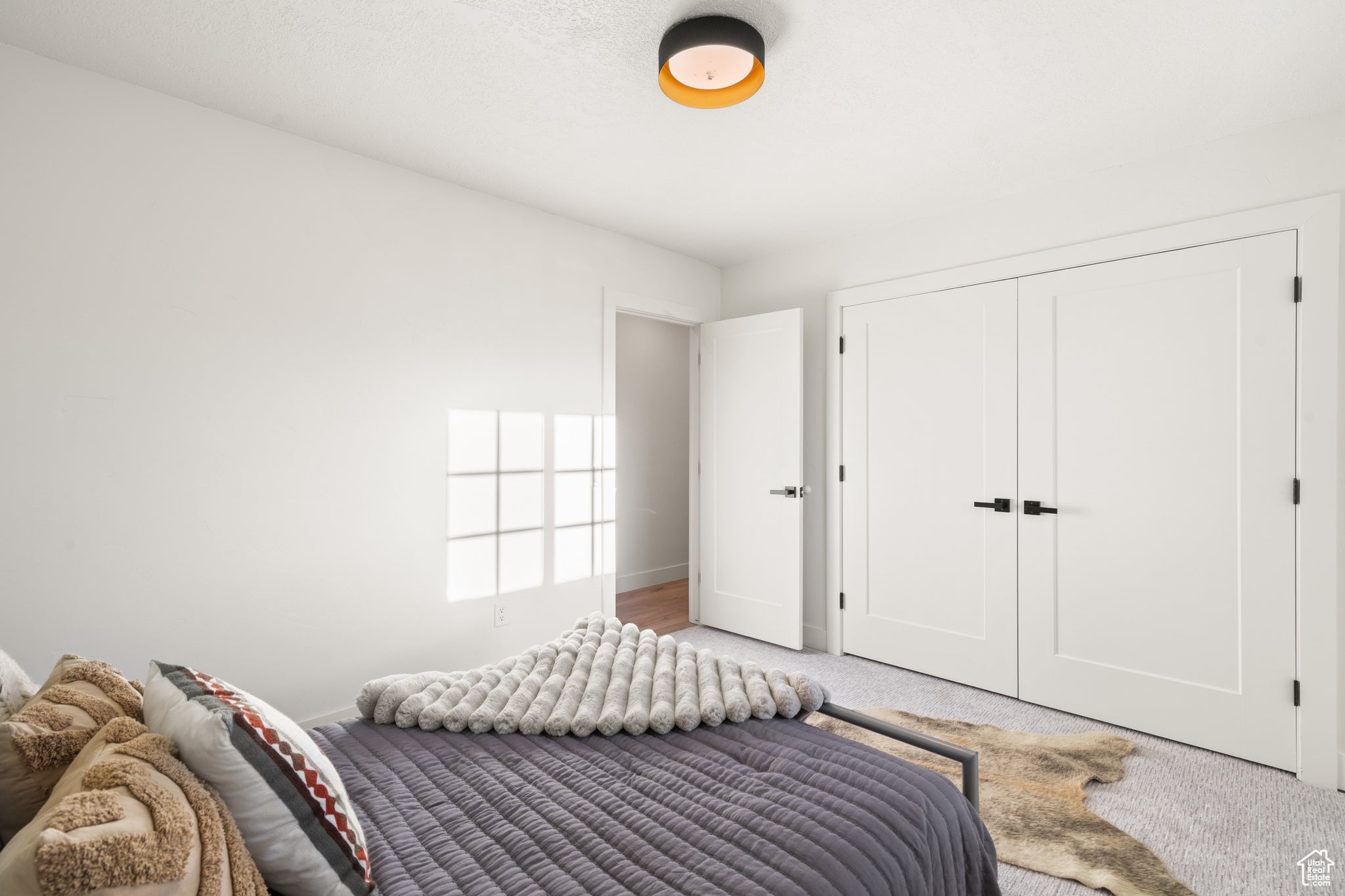 Huntsville, Utah, 84317, United States, 4 Bedrooms Bedrooms, ,3 BathroomsBathrooms,Residential,Active,1964495