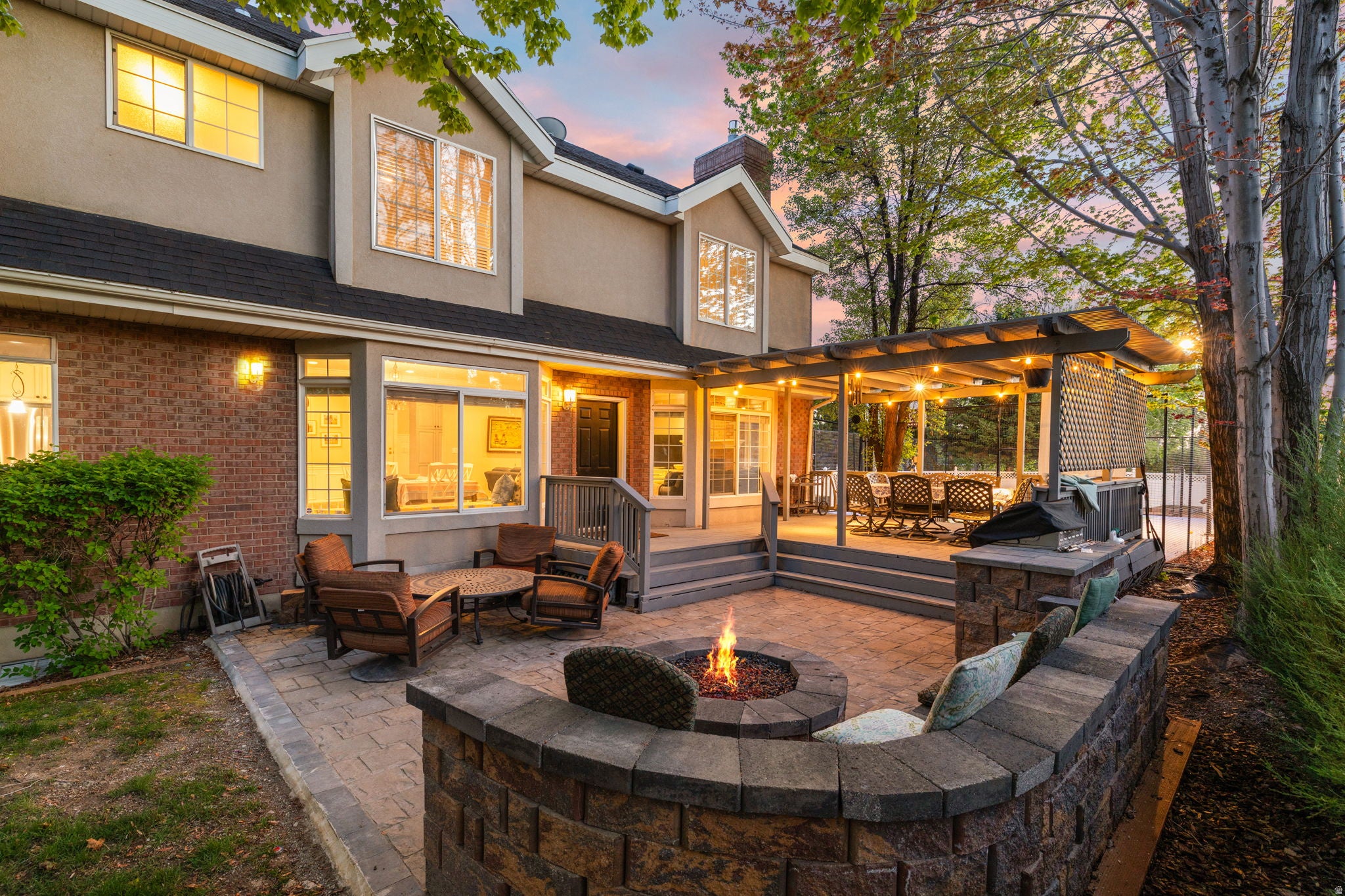 Orem, Utah, 84097, United States, 6 Bedrooms Bedrooms, ,6 BathroomsBathrooms,Residential,Active,2044198