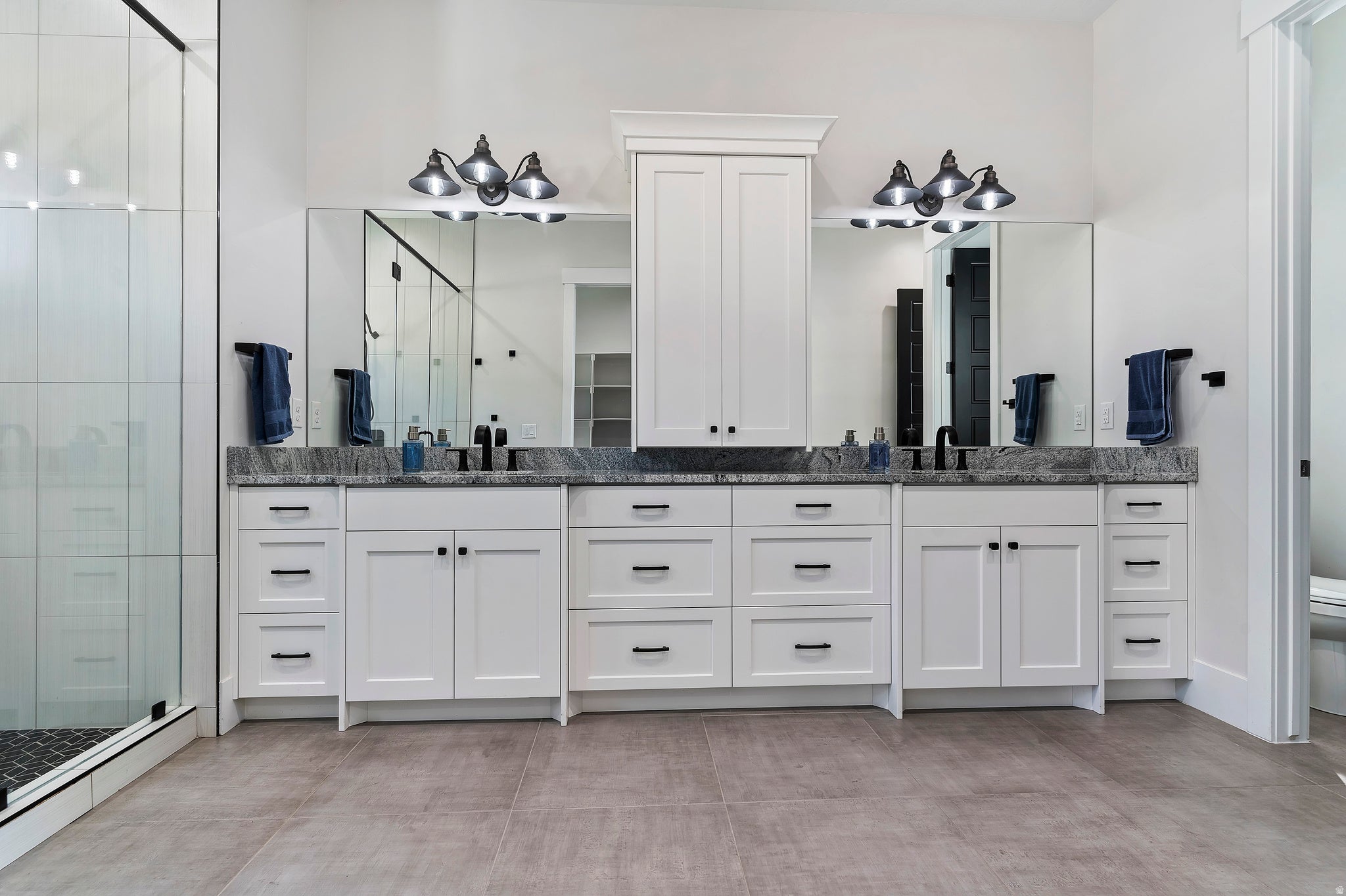 North Ogden, Utah, 84414, United States, 5 Bedrooms Bedrooms, ,5 BathroomsBathrooms,Residential,Active,1997557