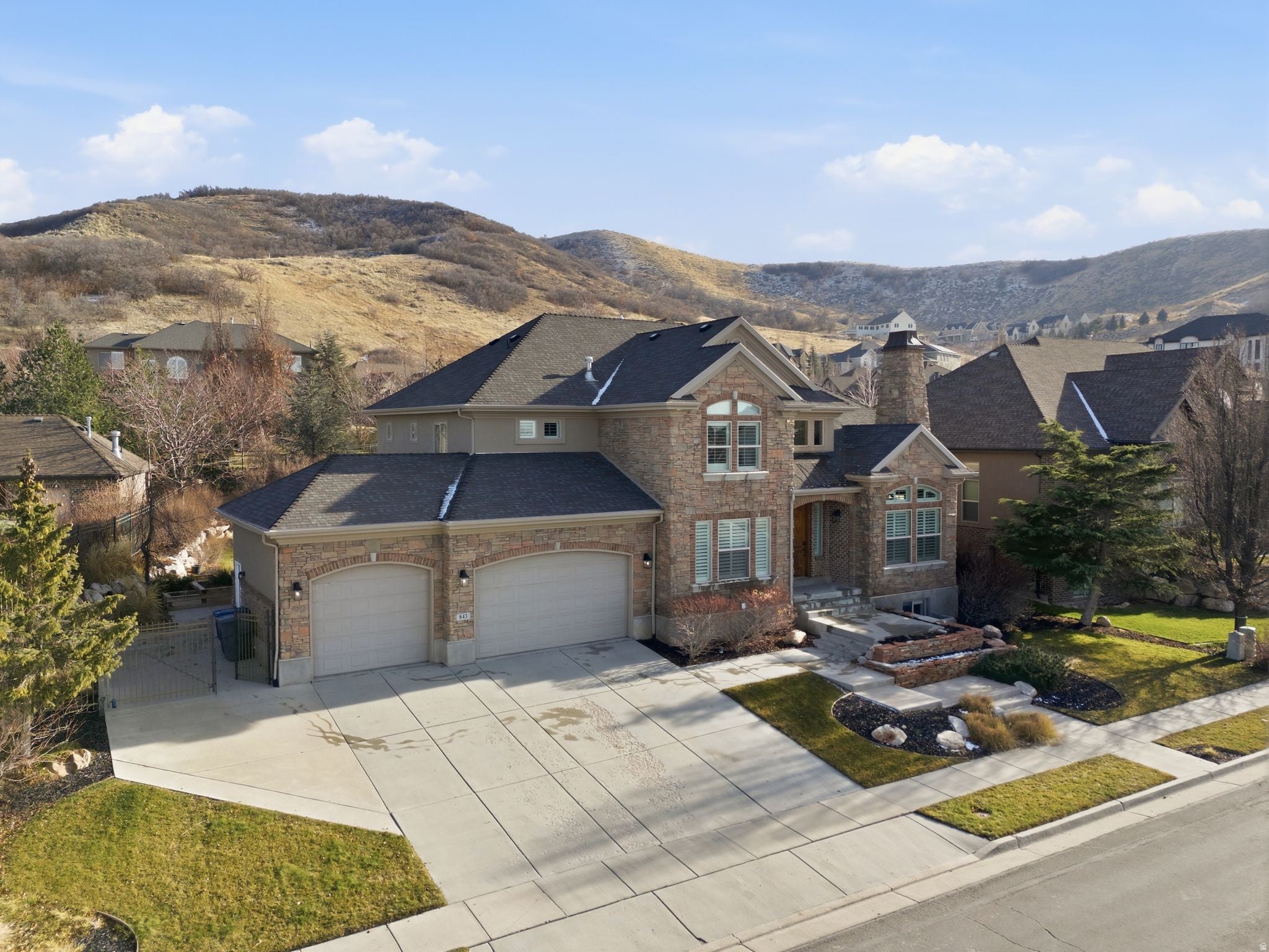 North Salt Lake, Utah, 84054, United States, 6 Bedrooms Bedrooms, ,4 BathroomsBathrooms,Residential,Active,2012192