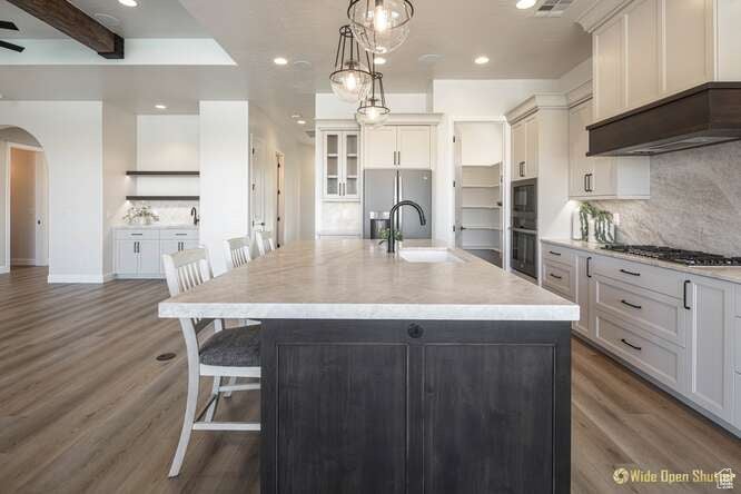 Hurricane, Utah, 84737, United States, 4 Bedrooms Bedrooms, ,3 BathroomsBathrooms,Residential,Active,1820807