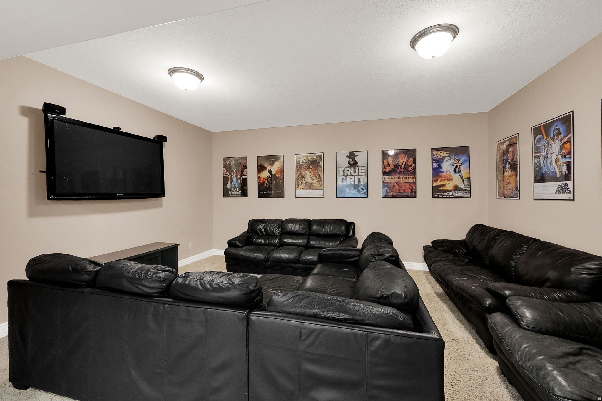 Perry, Utah, 84302, United States, 6 Bedrooms Bedrooms, ,5 BathroomsBathrooms,Residential,Active,2045022