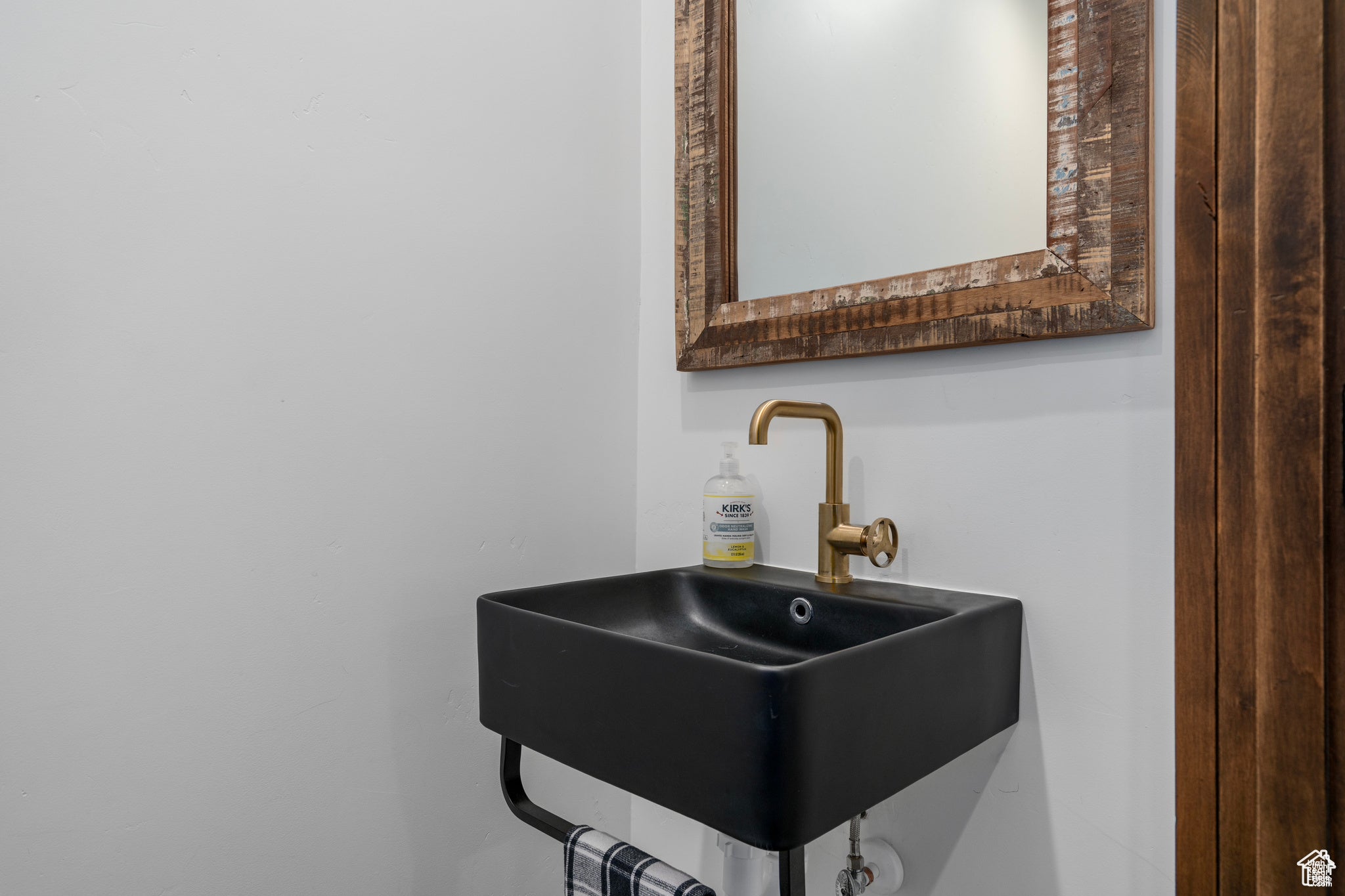 Heber City, Utah, 84032, United States, 2 Bedrooms Bedrooms, ,3 BathroomsBathrooms,Residential,Active,1753984