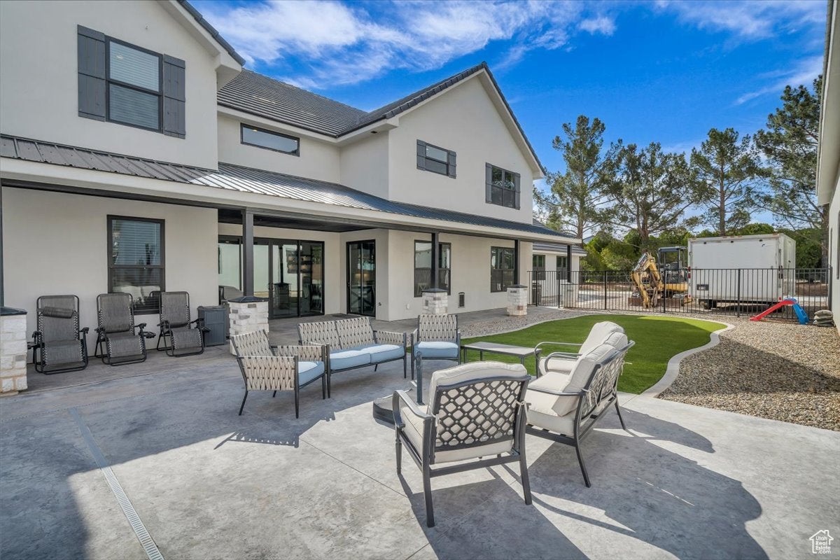 Hurricane, Utah, 84737, United States, 4 Bedrooms Bedrooms, ,5 BathroomsBathrooms,Residential,Active,1762812