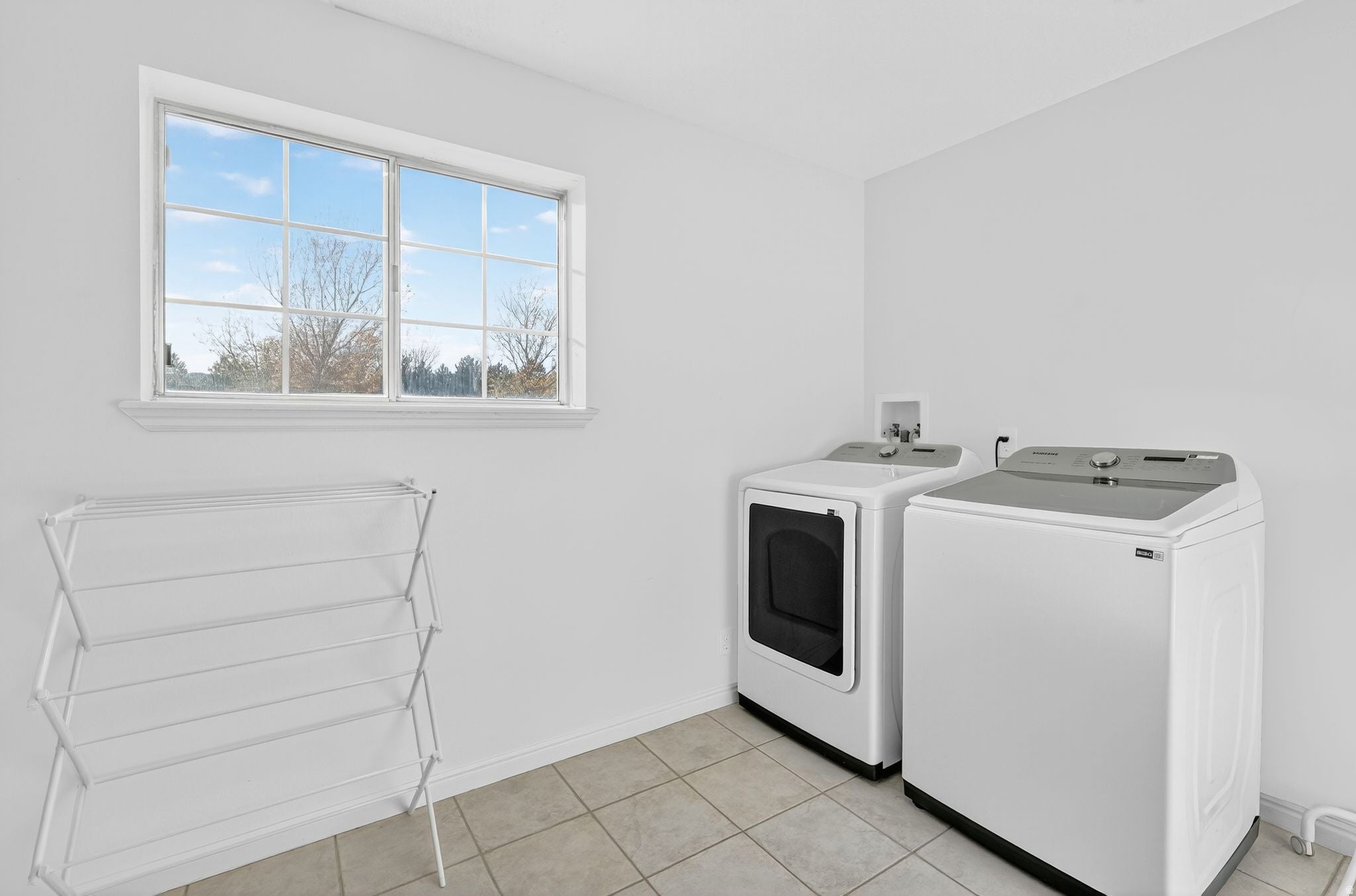 Bluffdale, Utah, 84065, United States, 10 Bedrooms Bedrooms, ,7 BathroomsBathrooms,Residential,Active,1990647