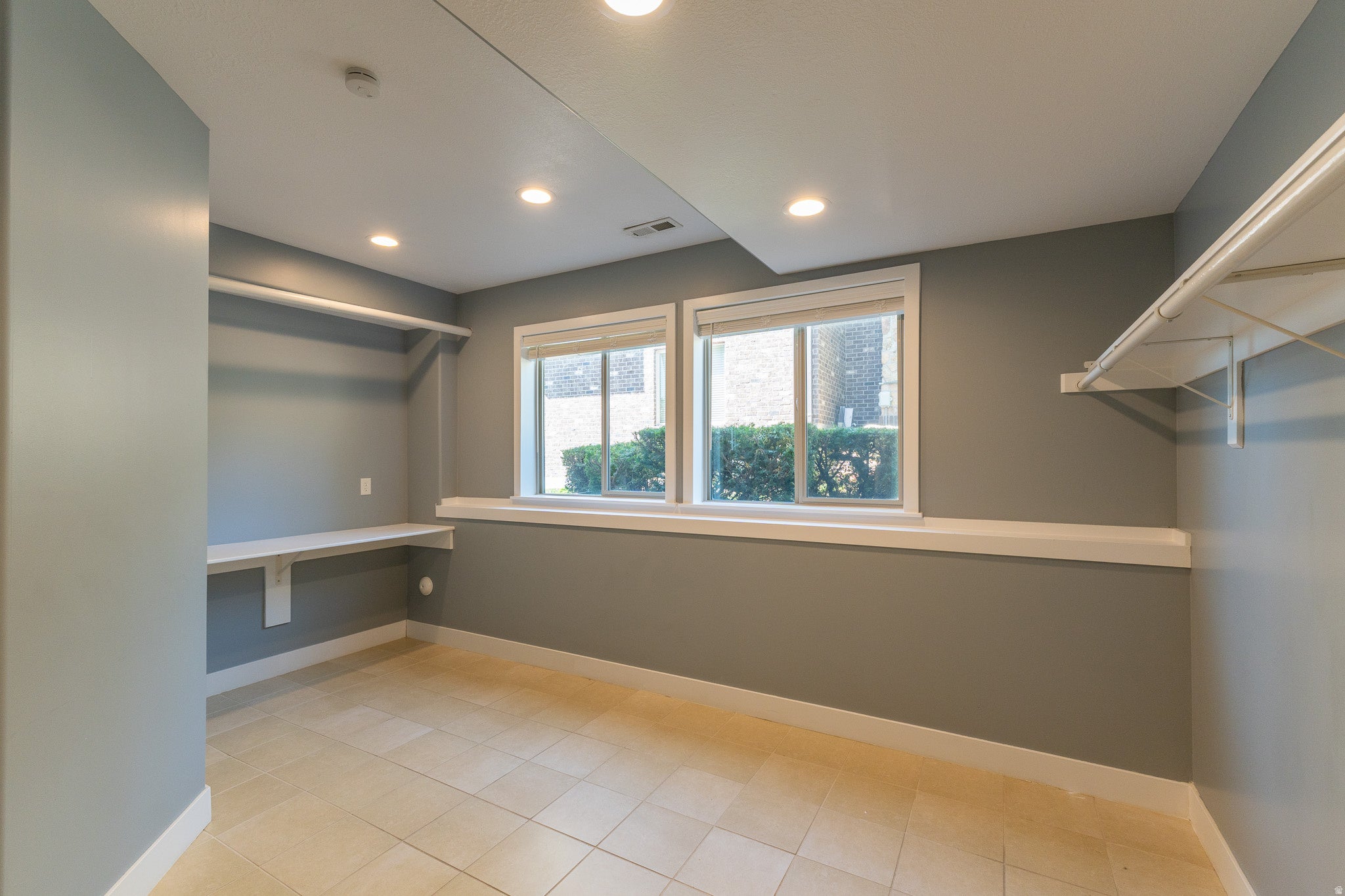 Fruit Heights, Utah, 84037, United States, 6 Bedrooms Bedrooms, ,5 BathroomsBathrooms,Residential,Active,2044980