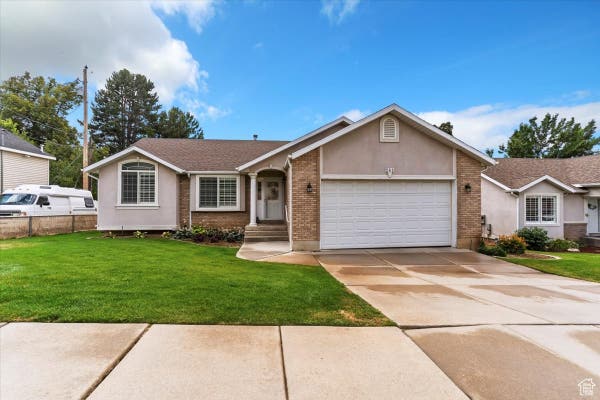 561 E 2550 N, NORTH OGDEN, UT 84414, photo 1 of 30