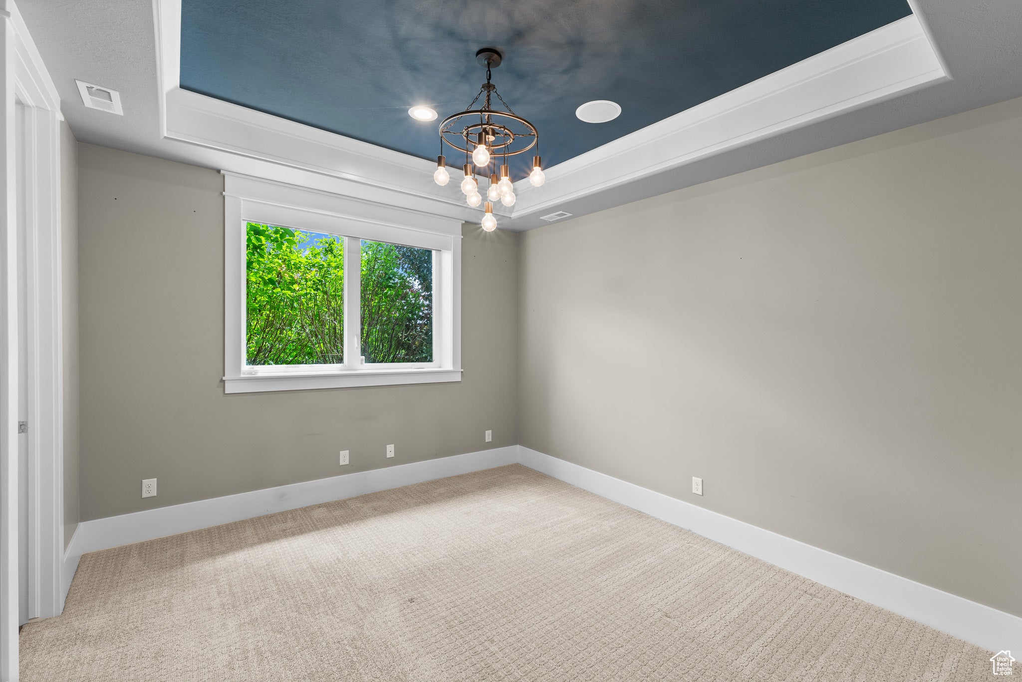 Fruit Heights, Utah, 84037, United States, 6 Bedrooms Bedrooms, ,5 BathroomsBathrooms,Residential,Active,1929683