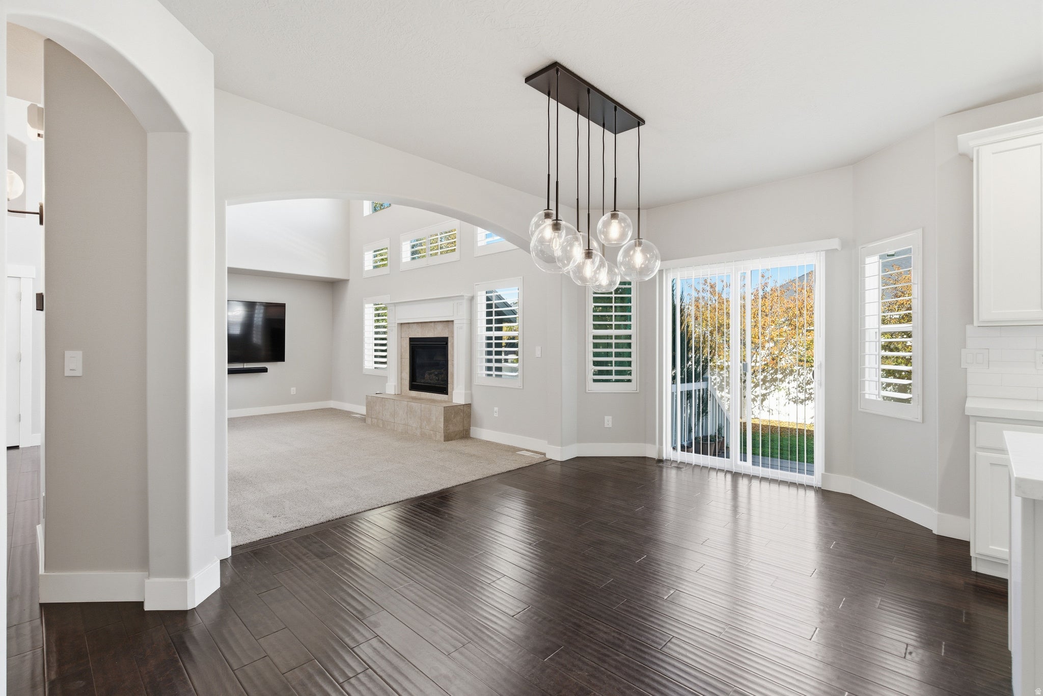 Lehi, Utah, 84043, United States, 7 Bedrooms Bedrooms, ,4 BathroomsBathrooms,Residential,Pending,1987244