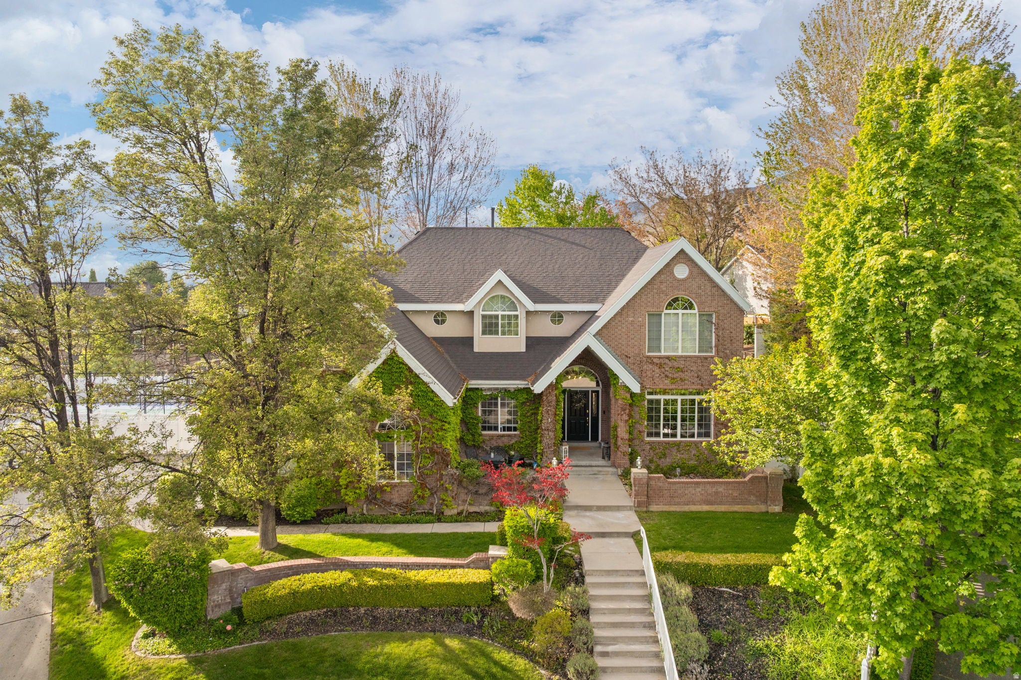 Orem, Utah, 84097, United States, 6 Bedrooms Bedrooms, ,6 BathroomsBathrooms,Residential,Active,2044198