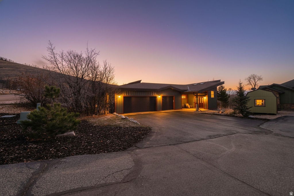 Eden, Utah, 84310, United States, 3 Bedrooms Bedrooms, ,3 BathroomsBathrooms,Residential,Active,1998572