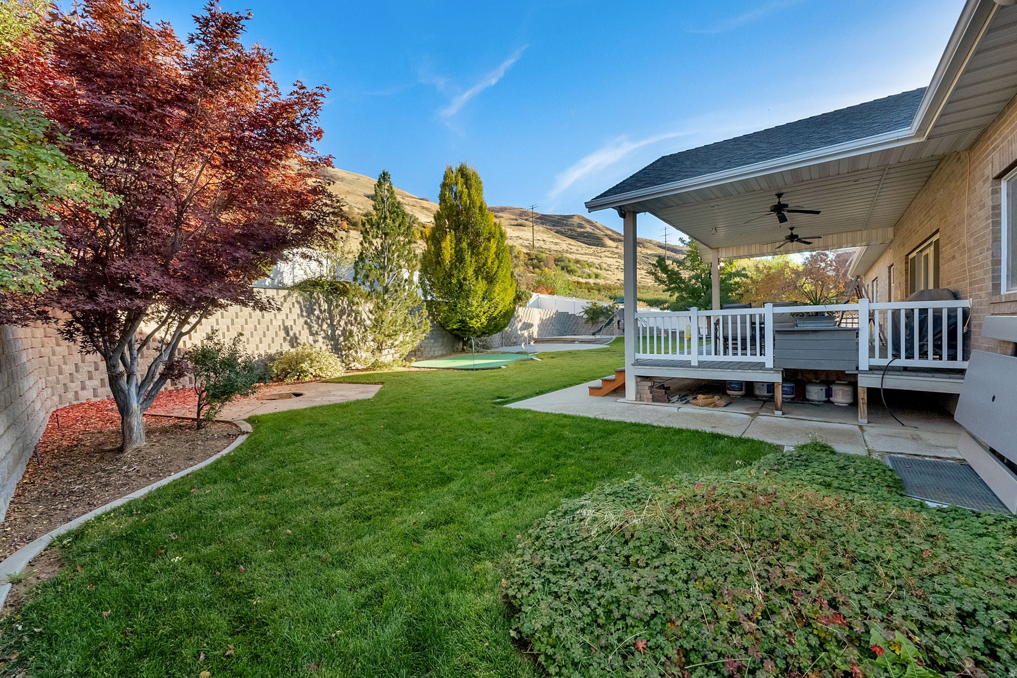 Perry, Utah, 84302, United States, 6 Bedrooms Bedrooms, ,5 BathroomsBathrooms,Residential,Active,2045022