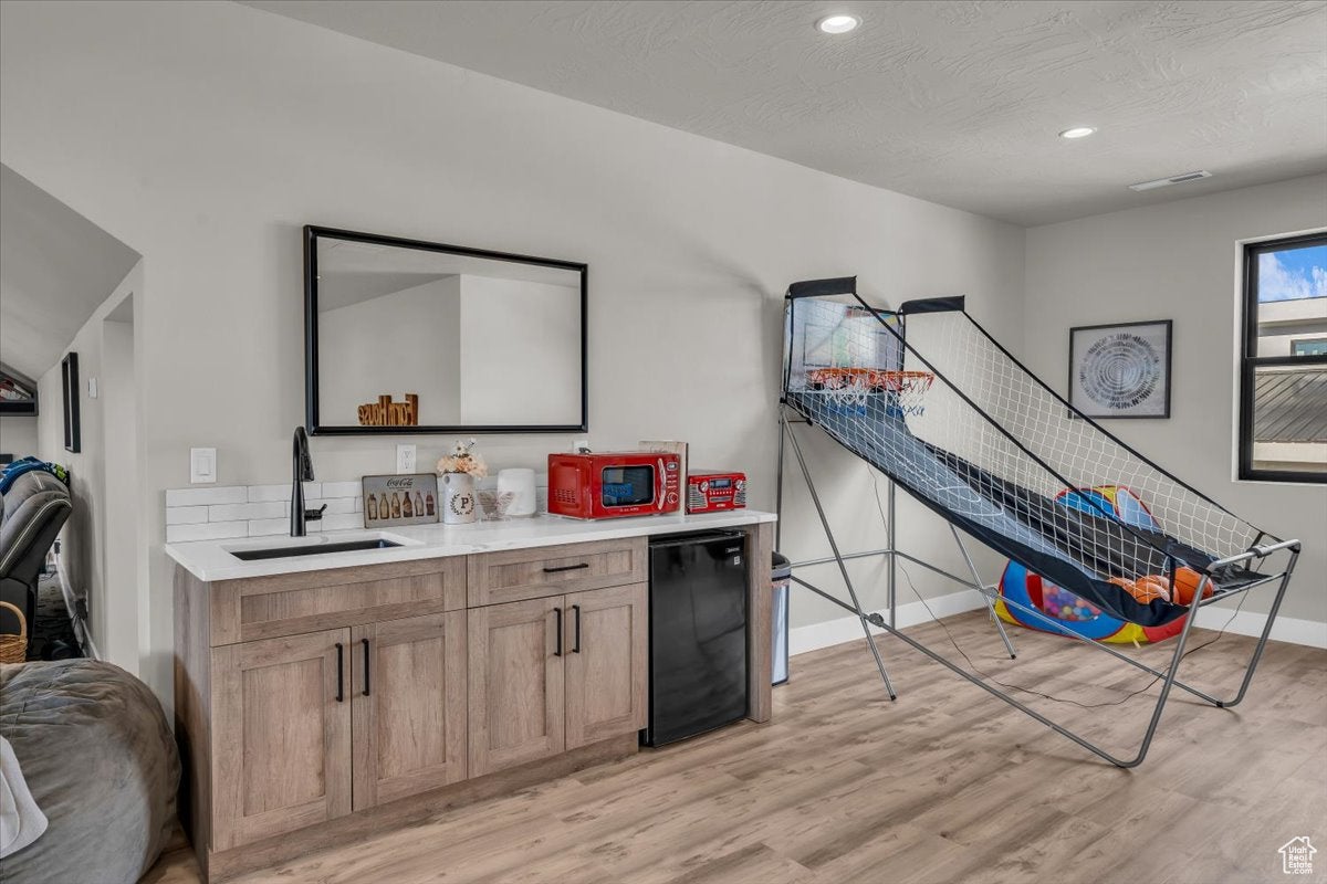 Hurricane, Utah, 84737, United States, 4 Bedrooms Bedrooms, ,5 BathroomsBathrooms,Residential,Active,1762812