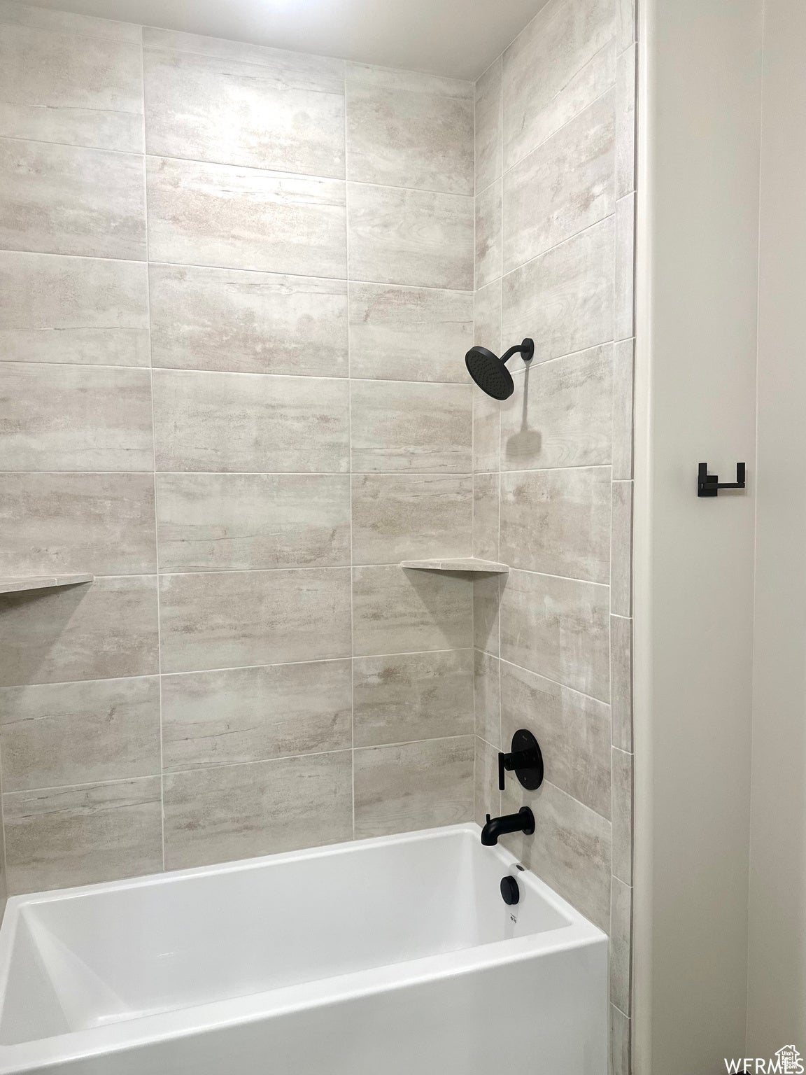 Kamas, Utah, 84036, United States, 4 Bedrooms Bedrooms, ,4 BathroomsBathrooms,Residential,Active,1706661