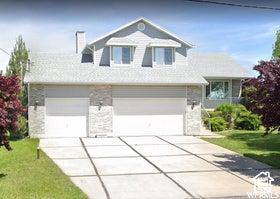 Hooper, Utah, 84315, United States, 4 Bedrooms Bedrooms, ,4 BathroomsBathrooms,Residential,Pending,1820825