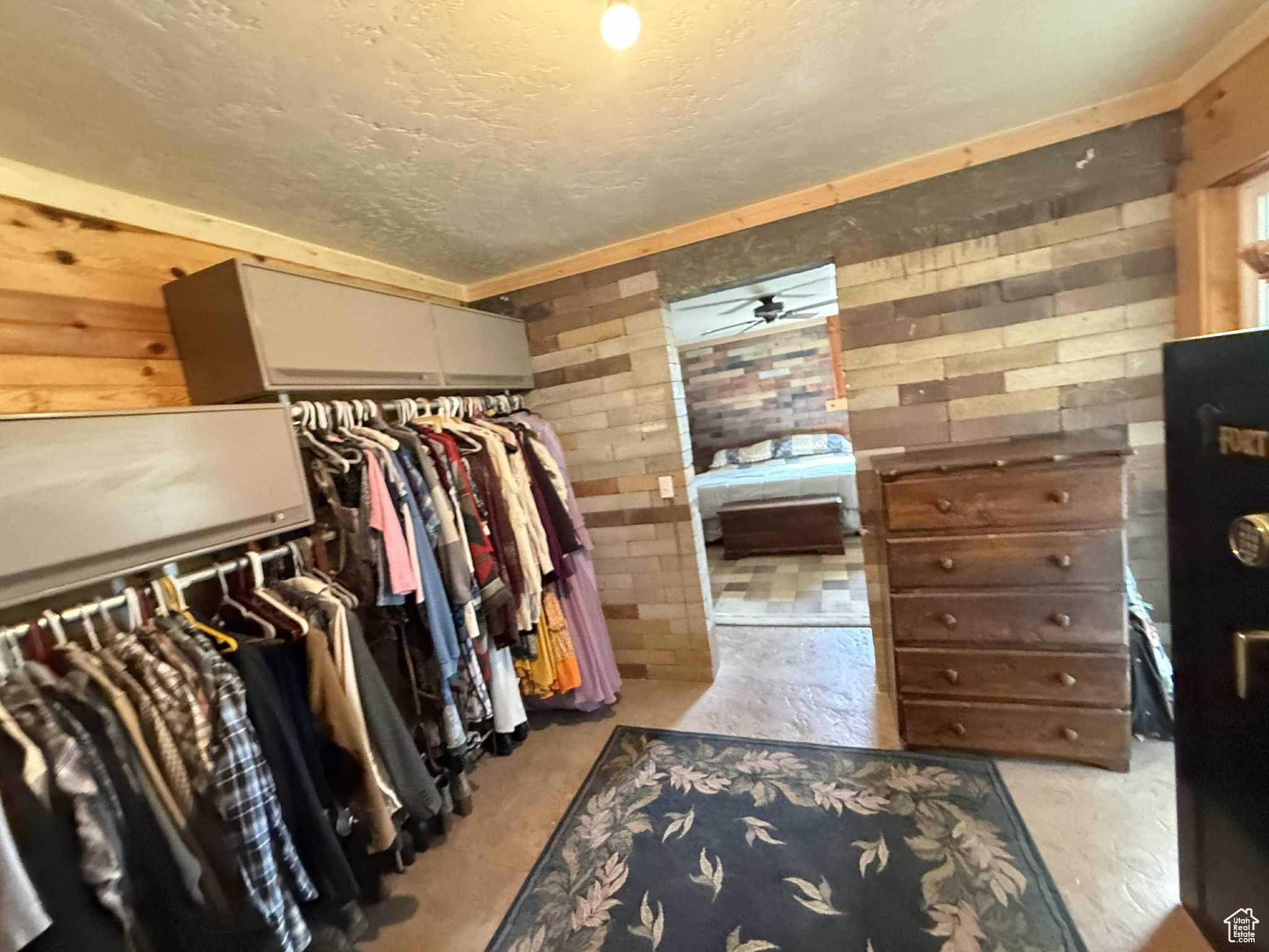 Huntington, Utah, 84528, United States, 4 Bedrooms Bedrooms, ,1 BathroomBathrooms,Residential,Active,1963255