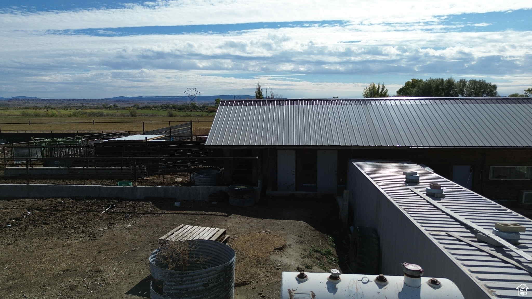 Huntington, Utah, 84528, United States, 4 Bedrooms Bedrooms, ,1 BathroomBathrooms,Residential,Active,1963255