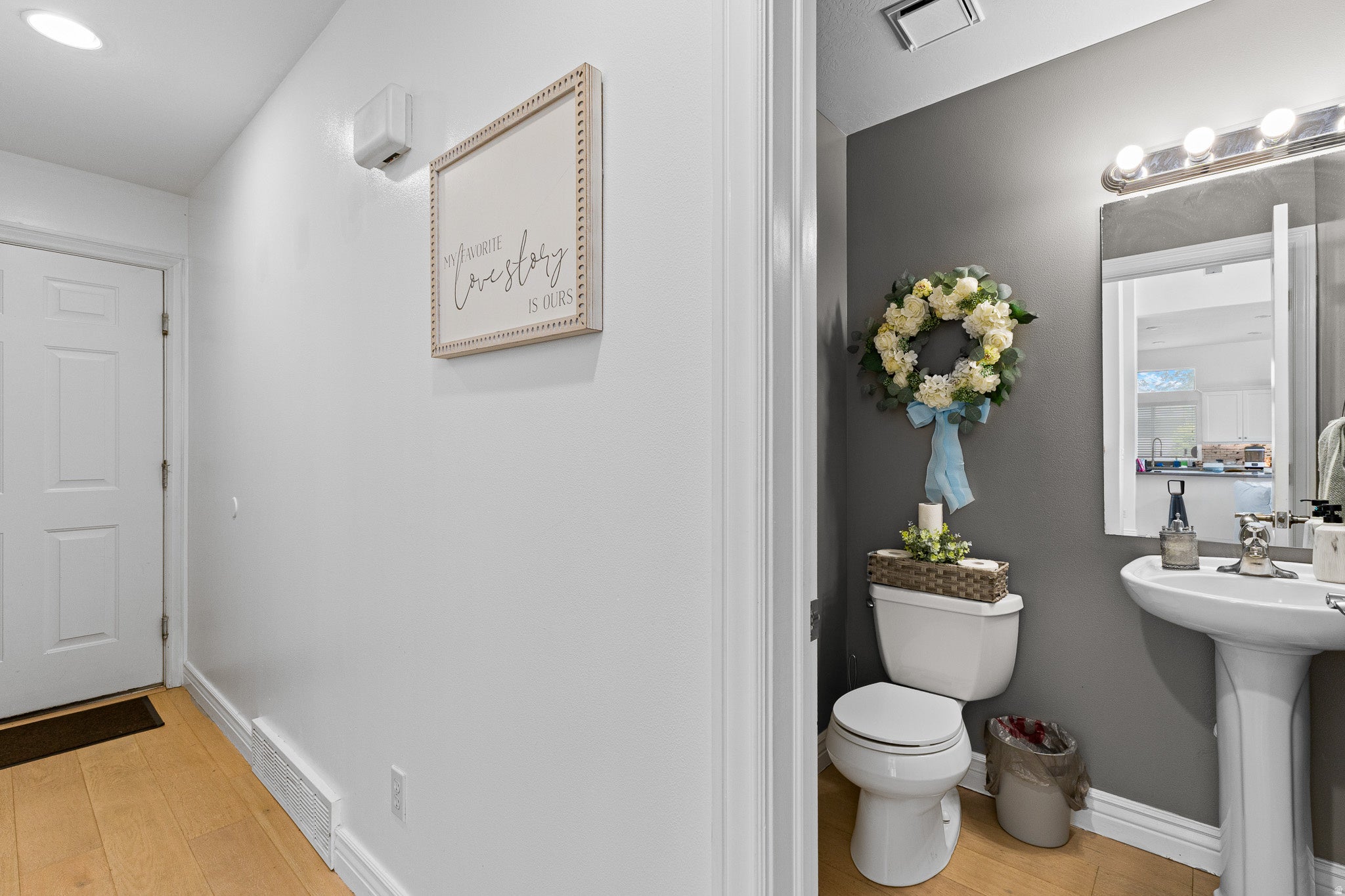 Syracuse, Utah, 84075, United States, 6 Bedrooms Bedrooms, ,4 BathroomsBathrooms,Residential,Active,2043824